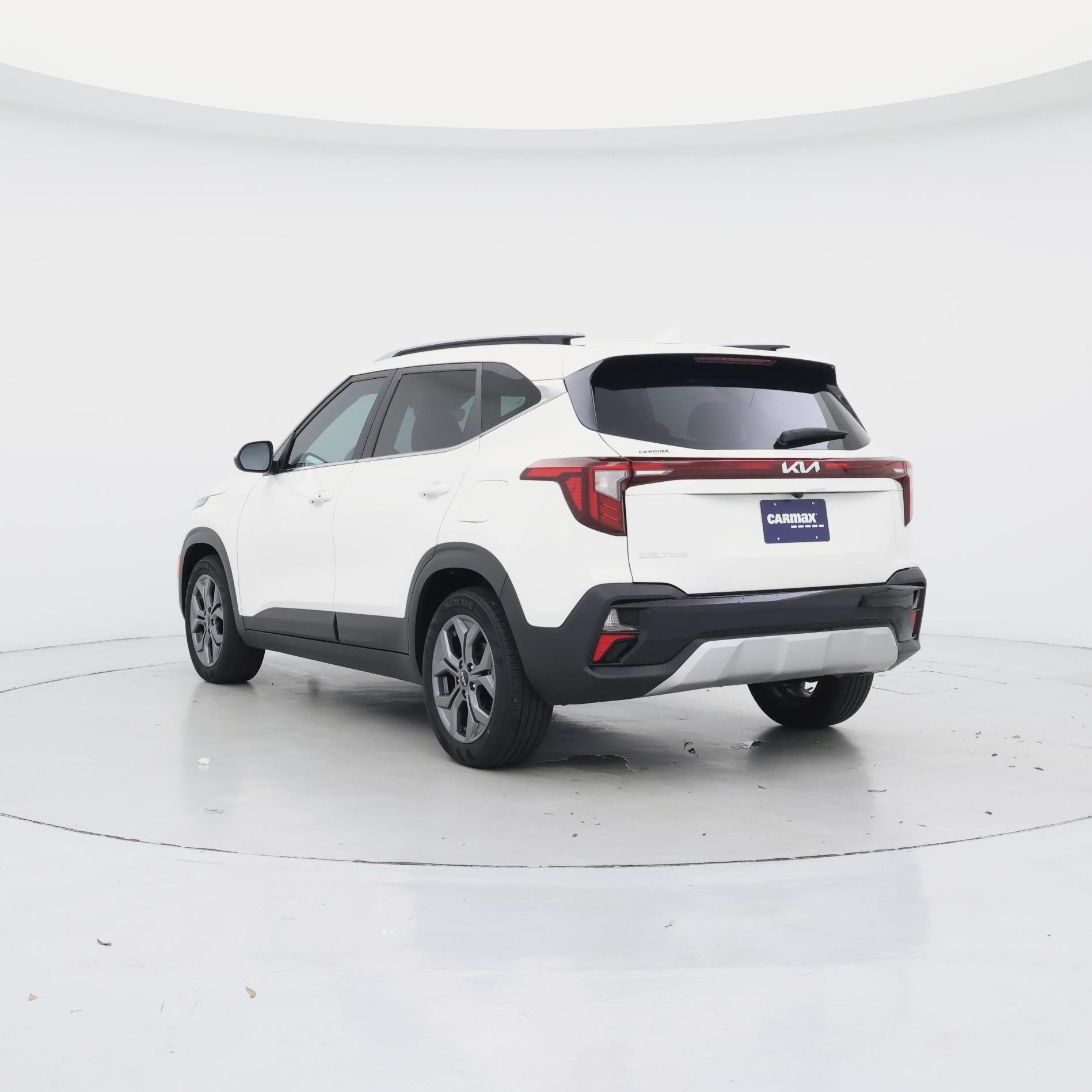 Thumbnail: 2024 Kia Seltos - 2