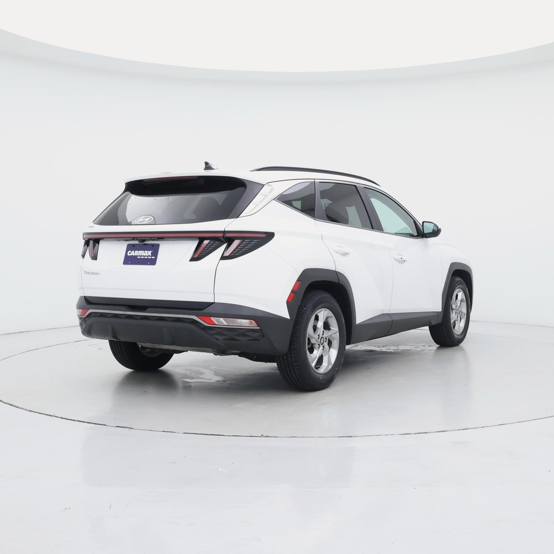 Thumbnail: 2022 Hyundai Tucson - 8