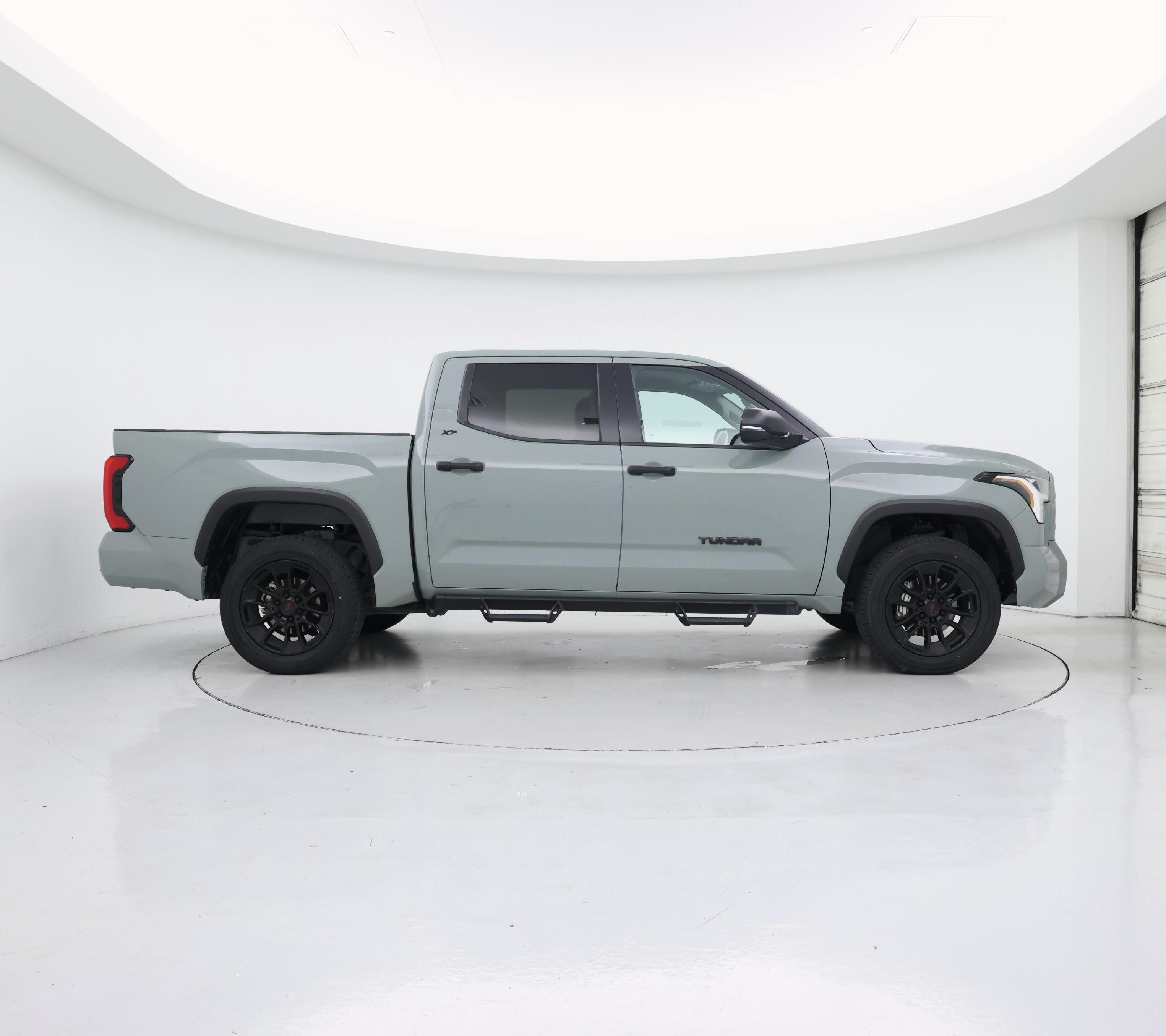 Thumbnail: 2024 Toyota Tundra - 7