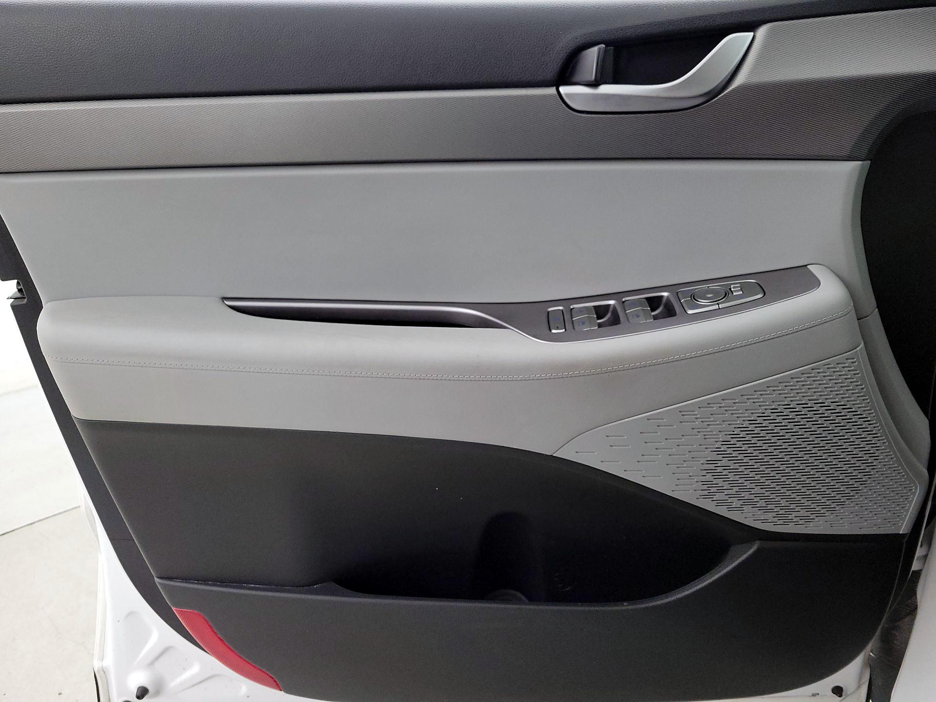 Thumbnail: 2021 Hyundai Palisade - 12
