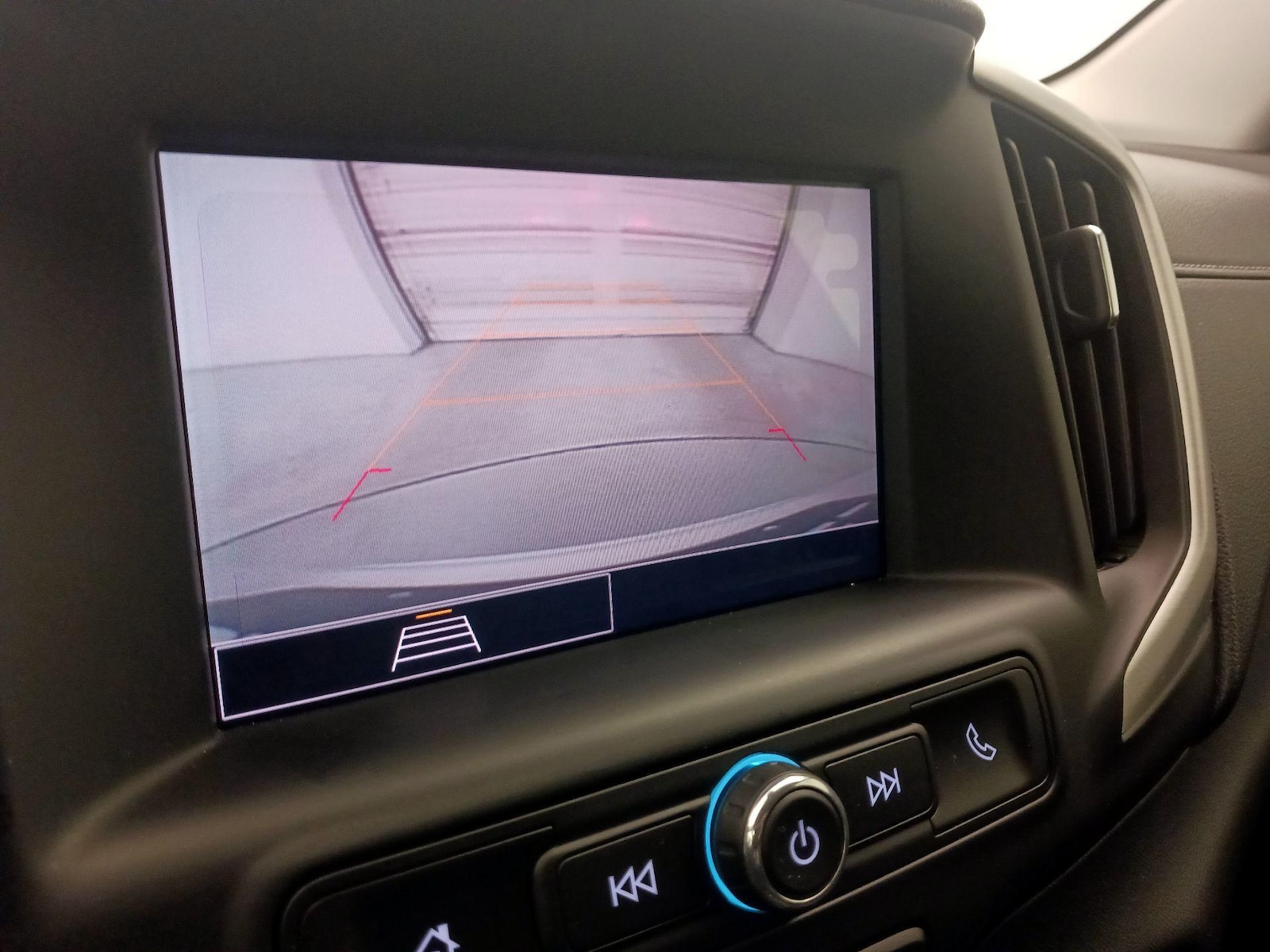 2023 GMC Terrain SLE - Photo 15
