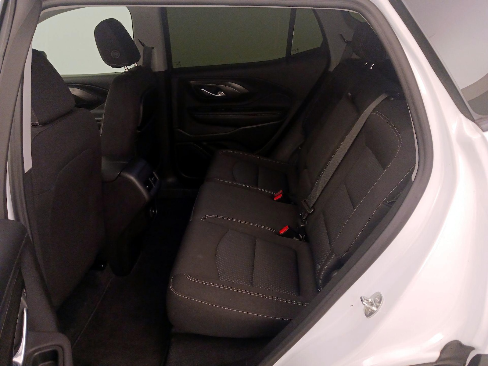 2023 GMC Terrain SLE - Photo 20