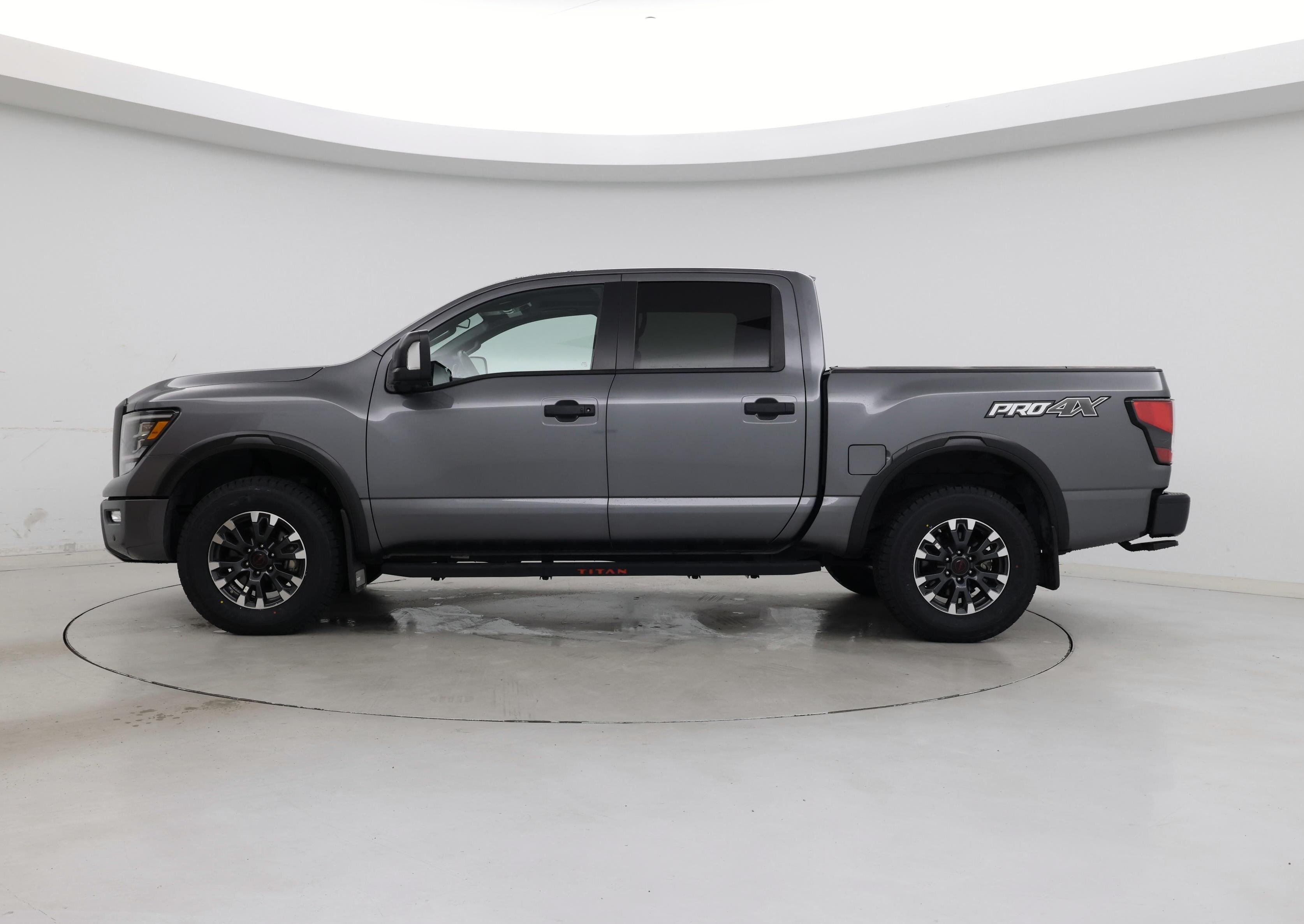Thumbnail: 2024 Nissan Titan - 3