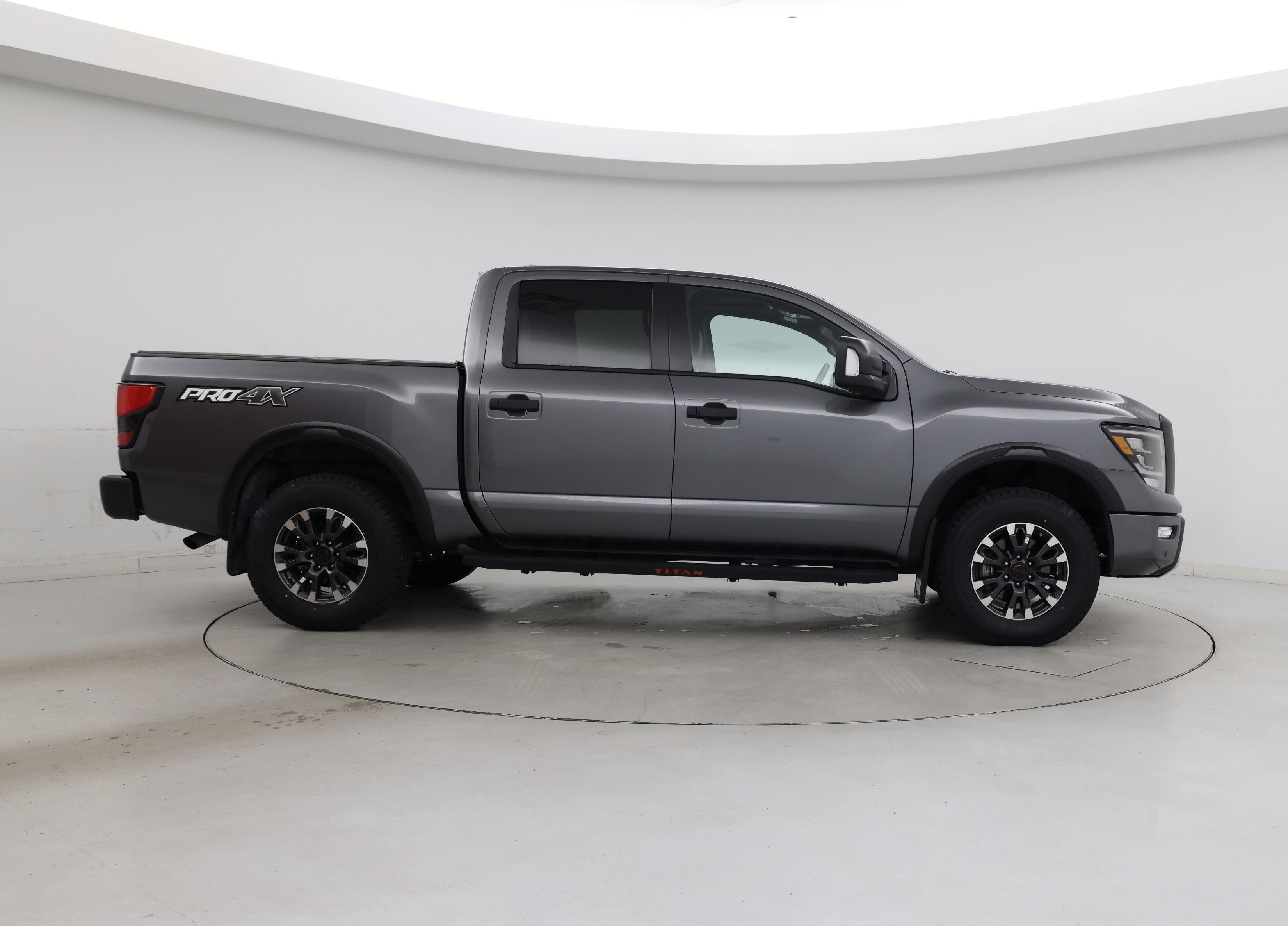 Thumbnail: 2024 Nissan Titan - 7