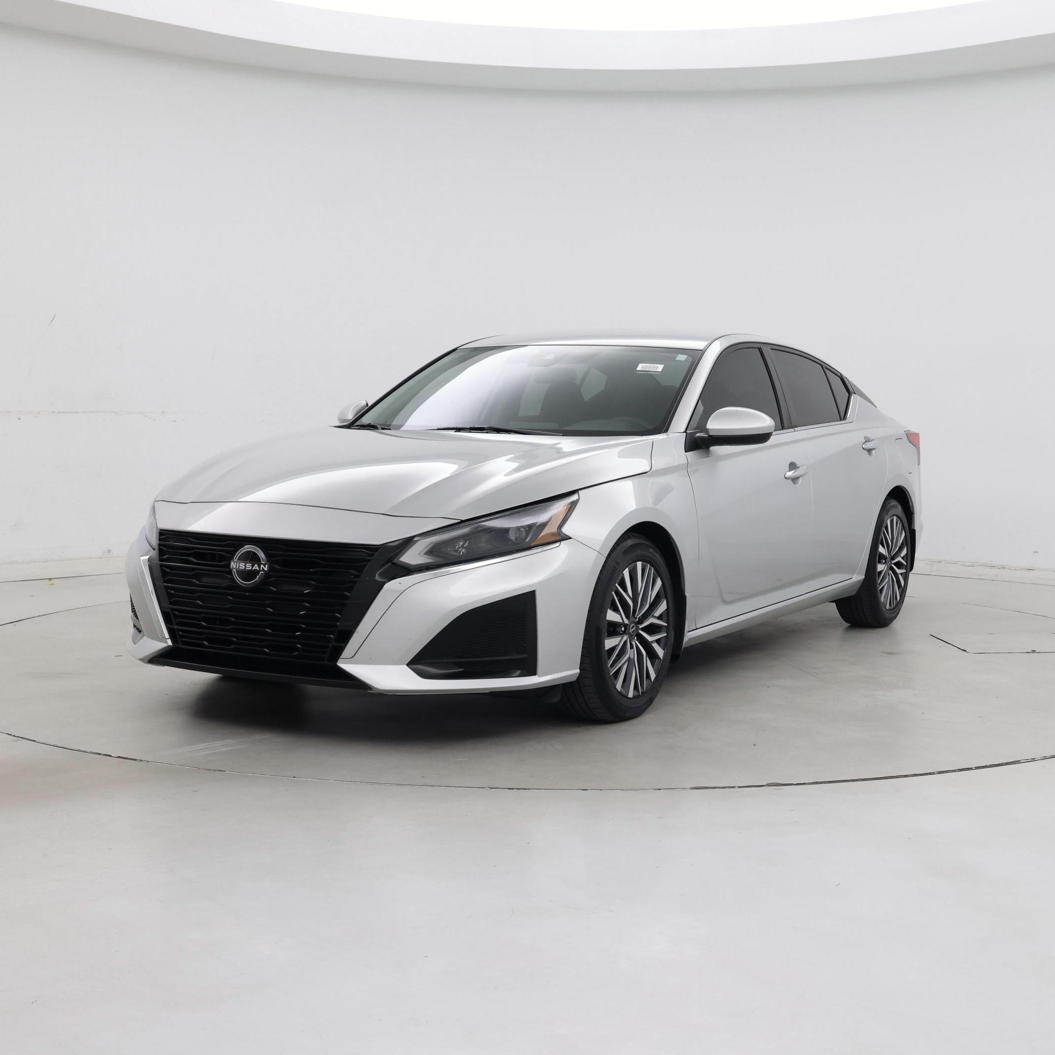Thumbnail: 2023 Nissan Altima - 4