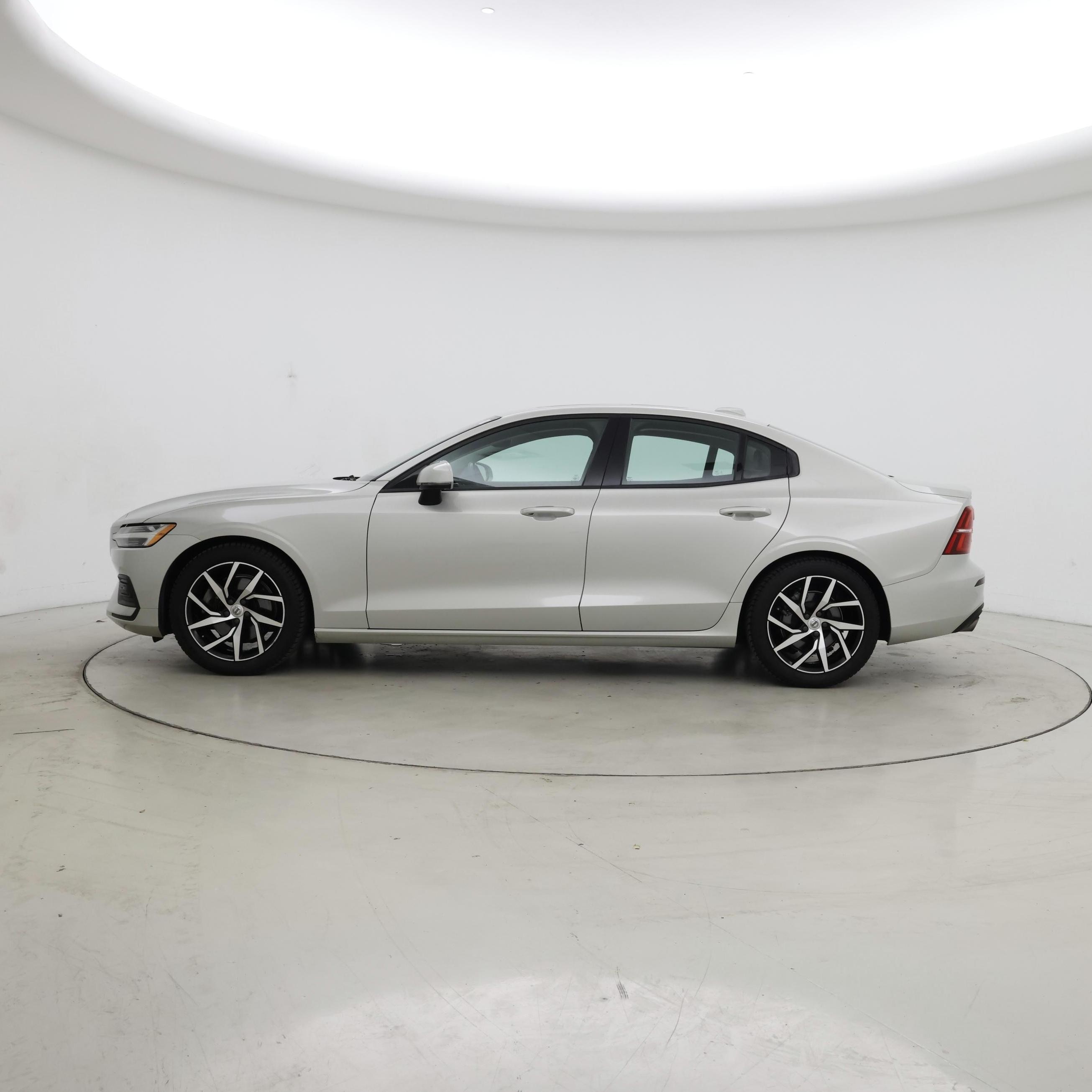 Thumbnail: 2020 Volvo S60 - 3