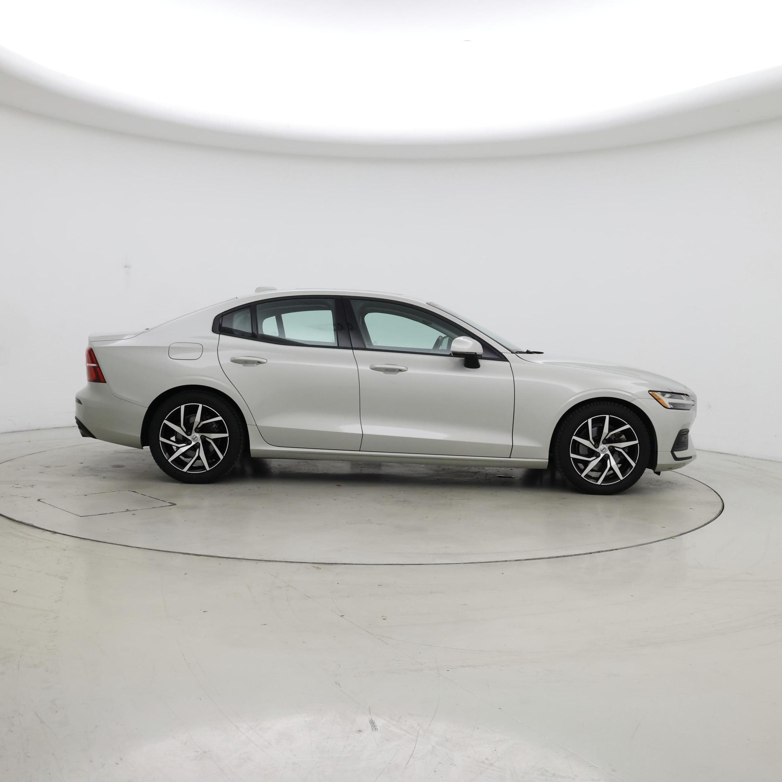 Thumbnail: 2020 Volvo S60 - 7