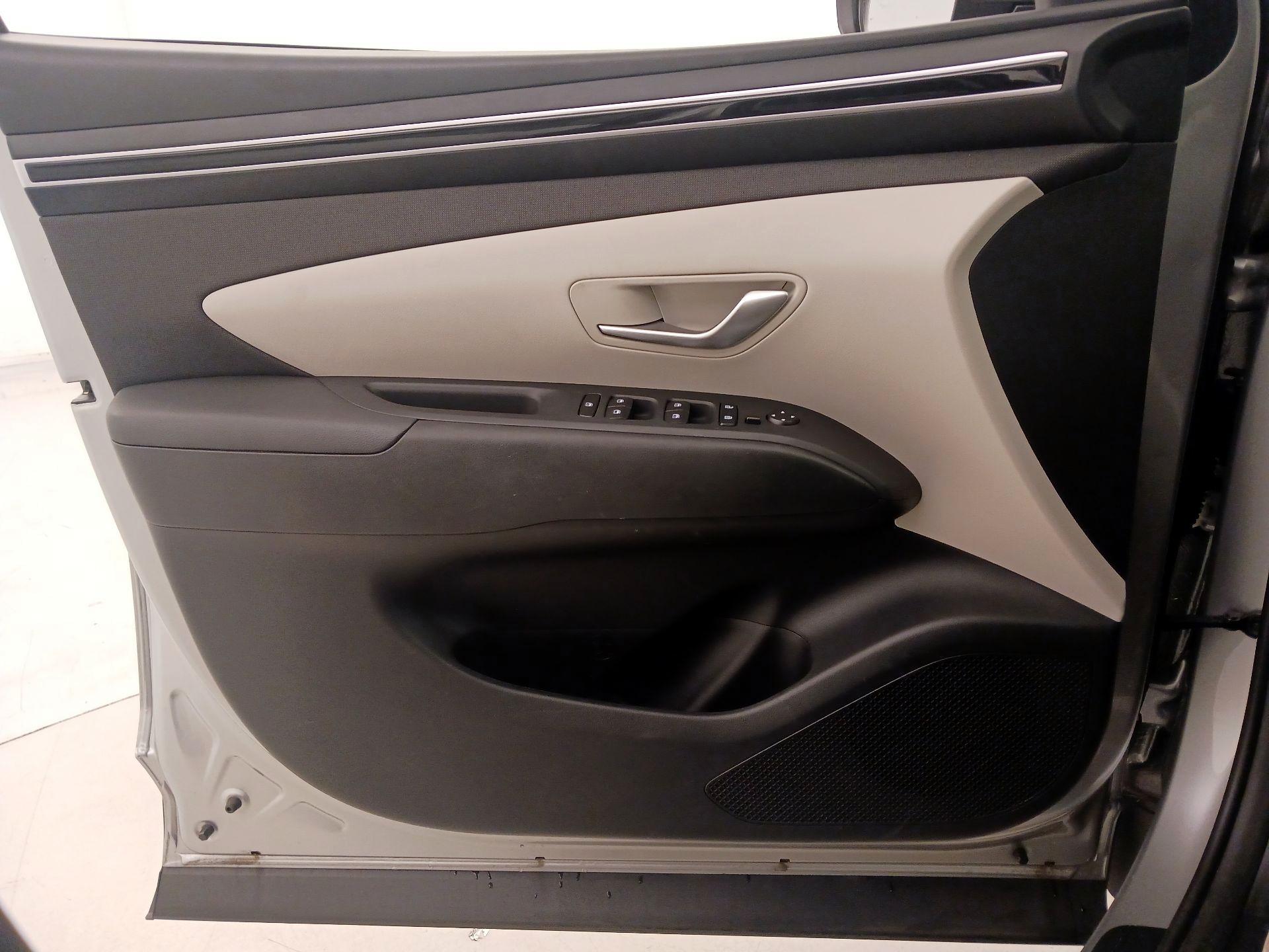 Thumbnail: 2023 Hyundai Tucson - 12