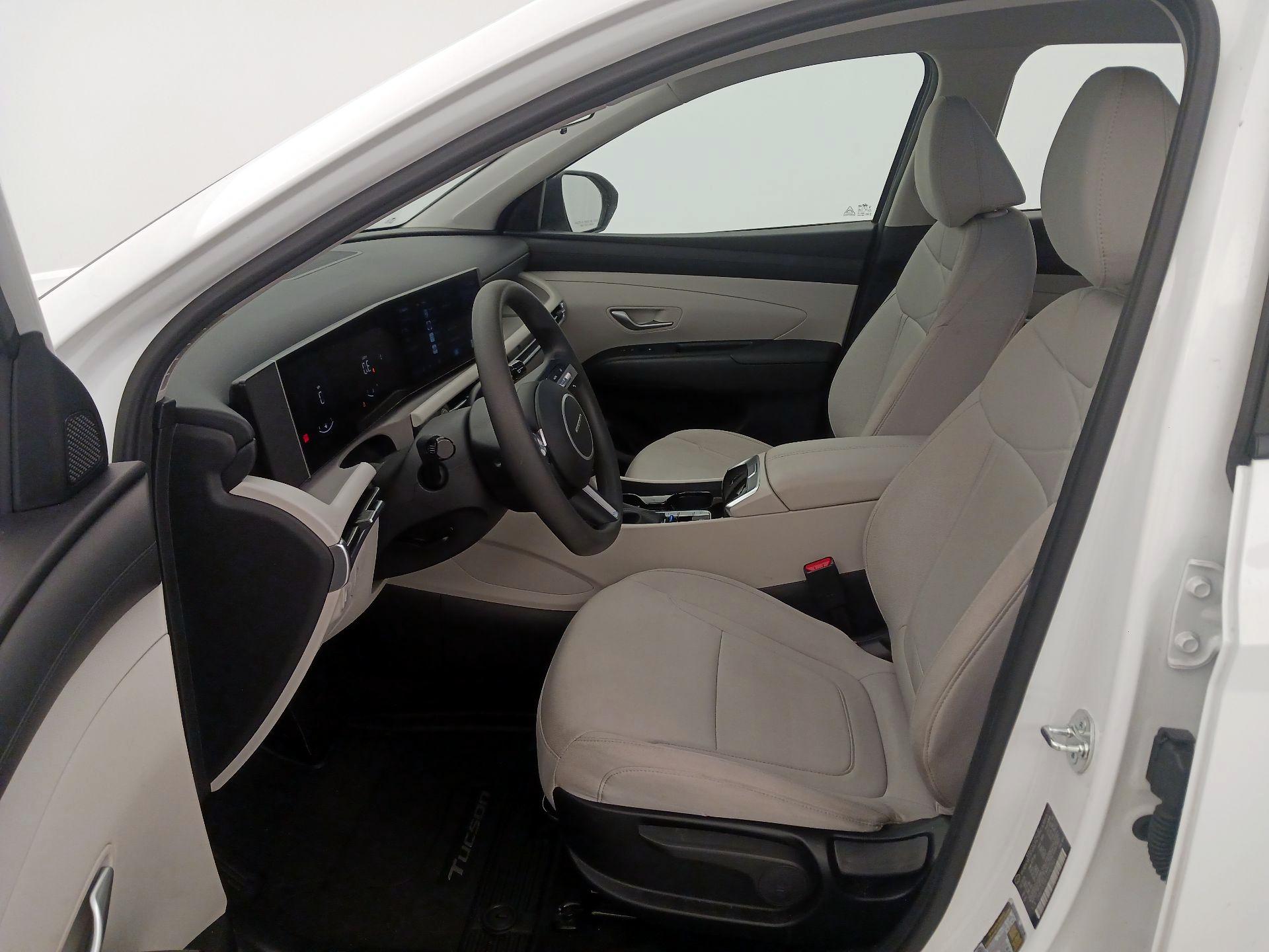 Thumbnail: 2025 Hyundai Tucson - 11