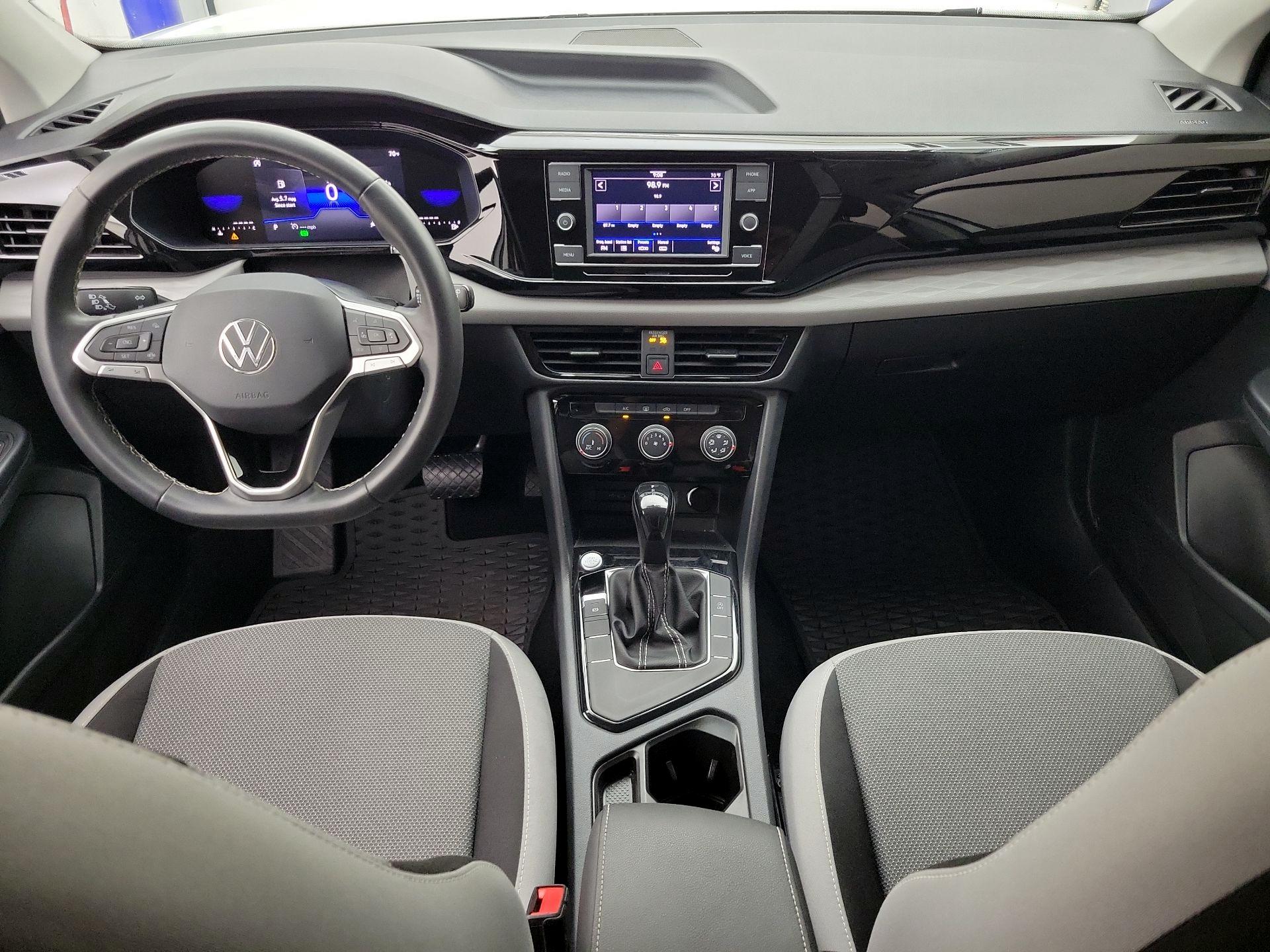 Thumbnail: 2023 Volkswagen Taos - 9