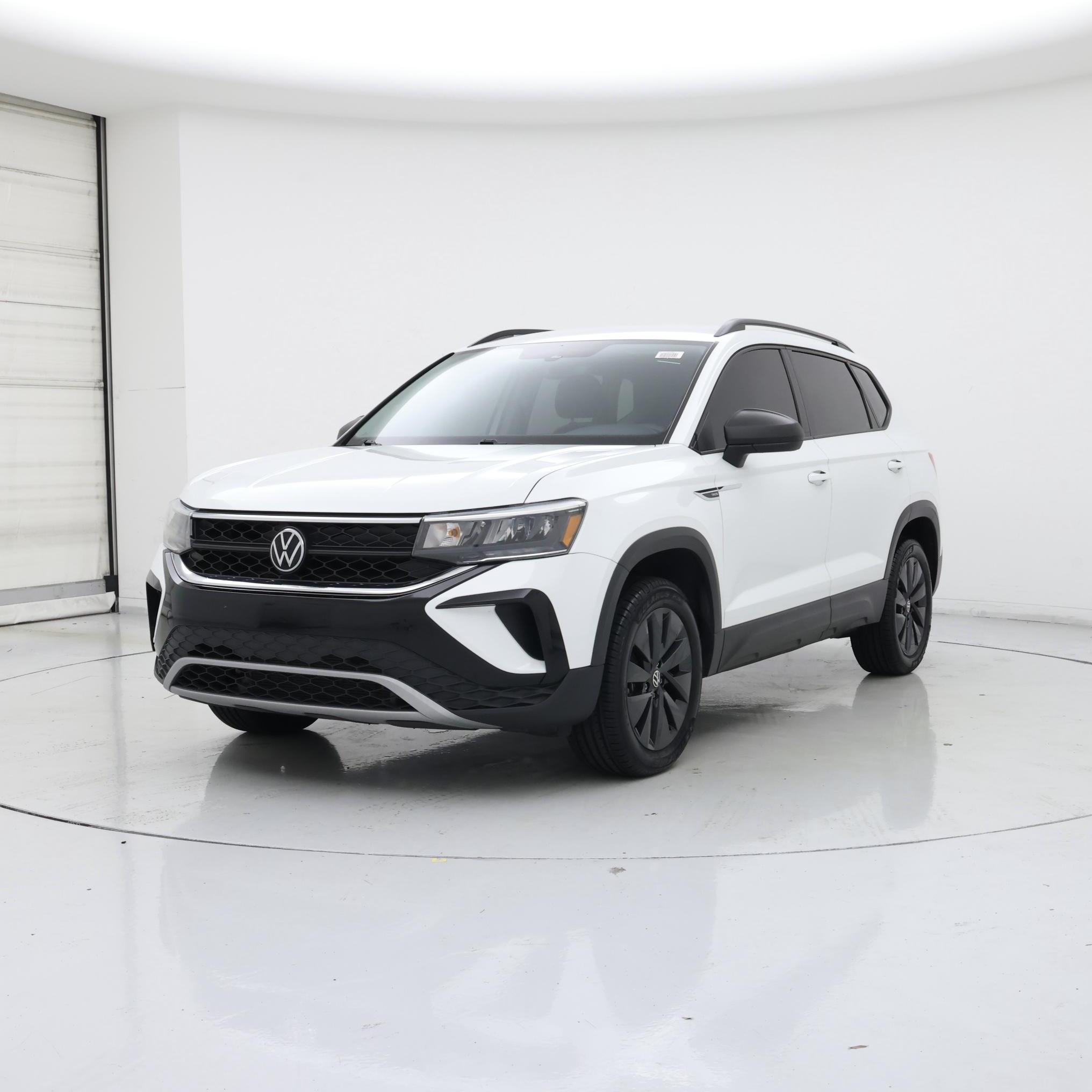 Thumbnail: 2023 Volkswagen Taos - 4