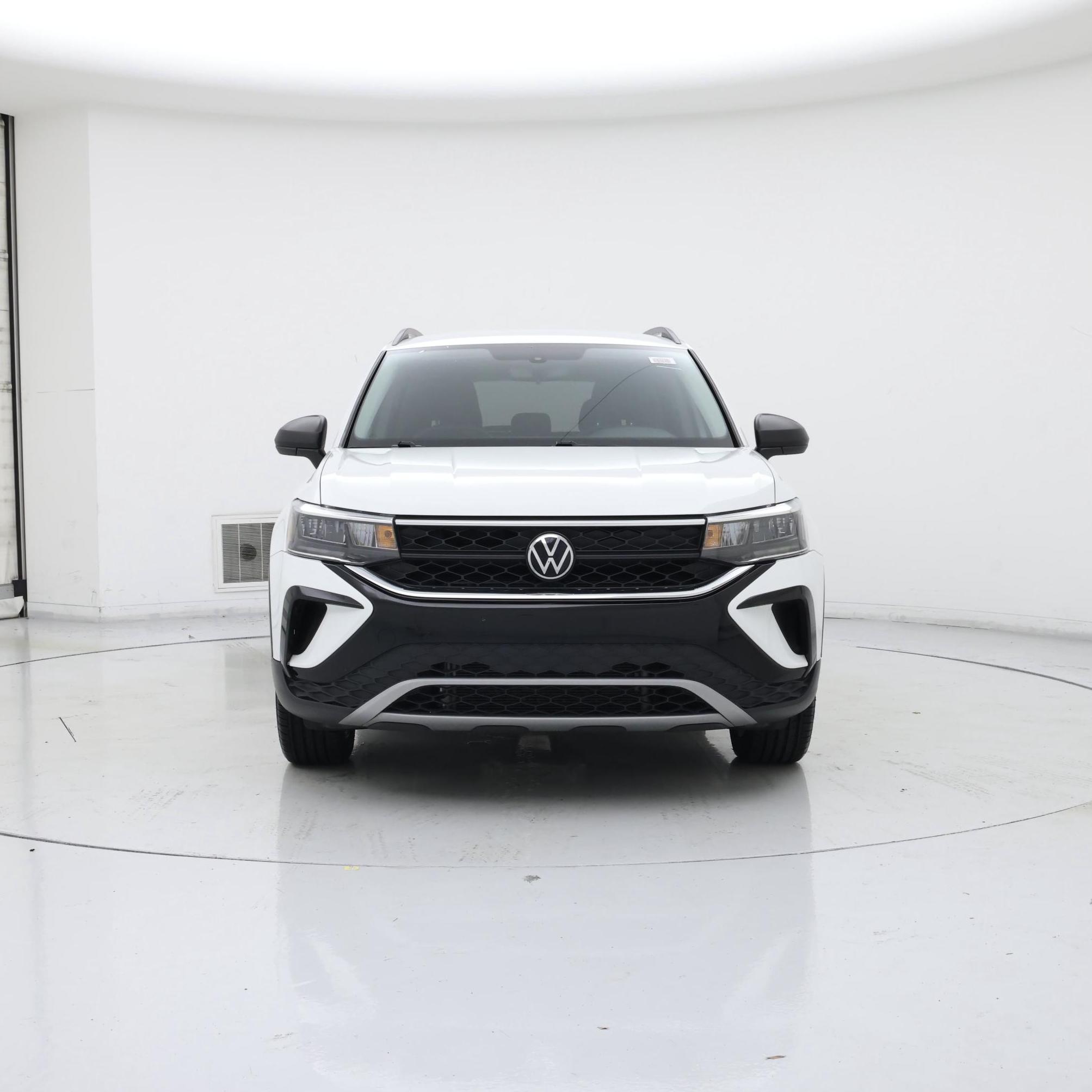 Thumbnail: 2023 Volkswagen Taos - 5