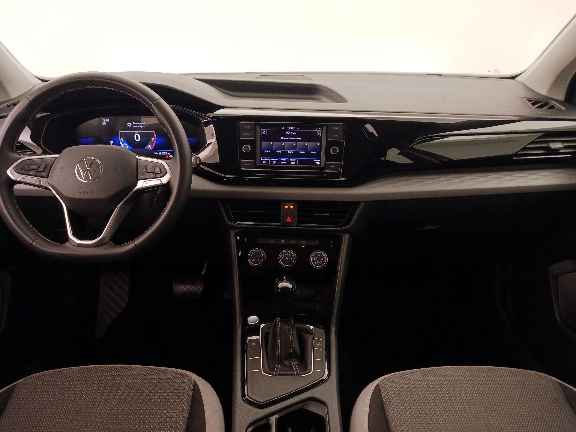 Thumbnail: 2023 Volkswagen Taos - 9
