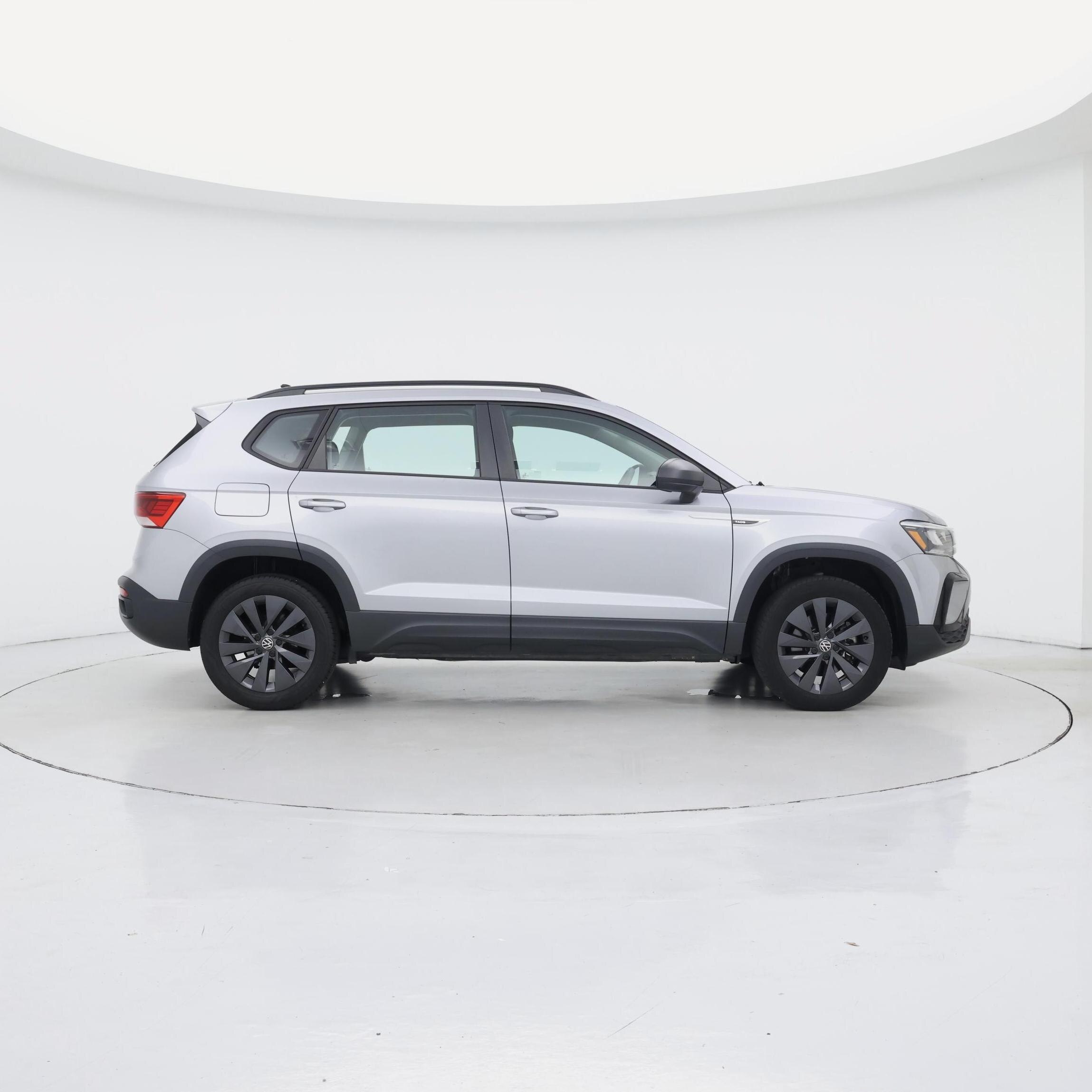 Thumbnail: 2023 Volkswagen Taos - 7