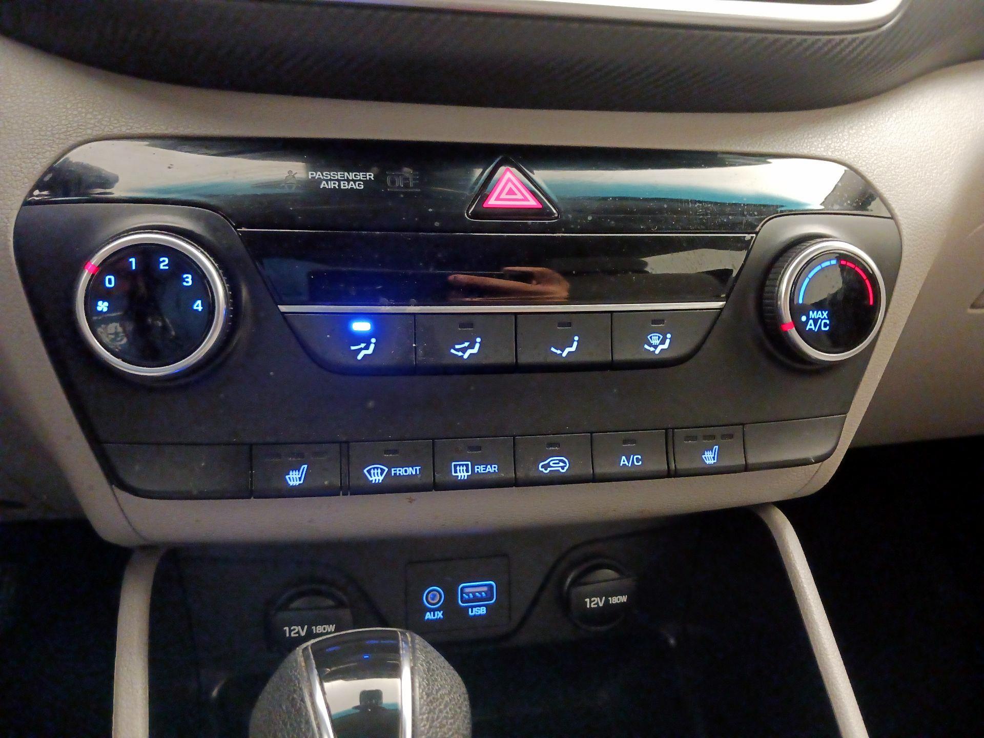 Thumbnail: 2021 Hyundai Tucson - 16