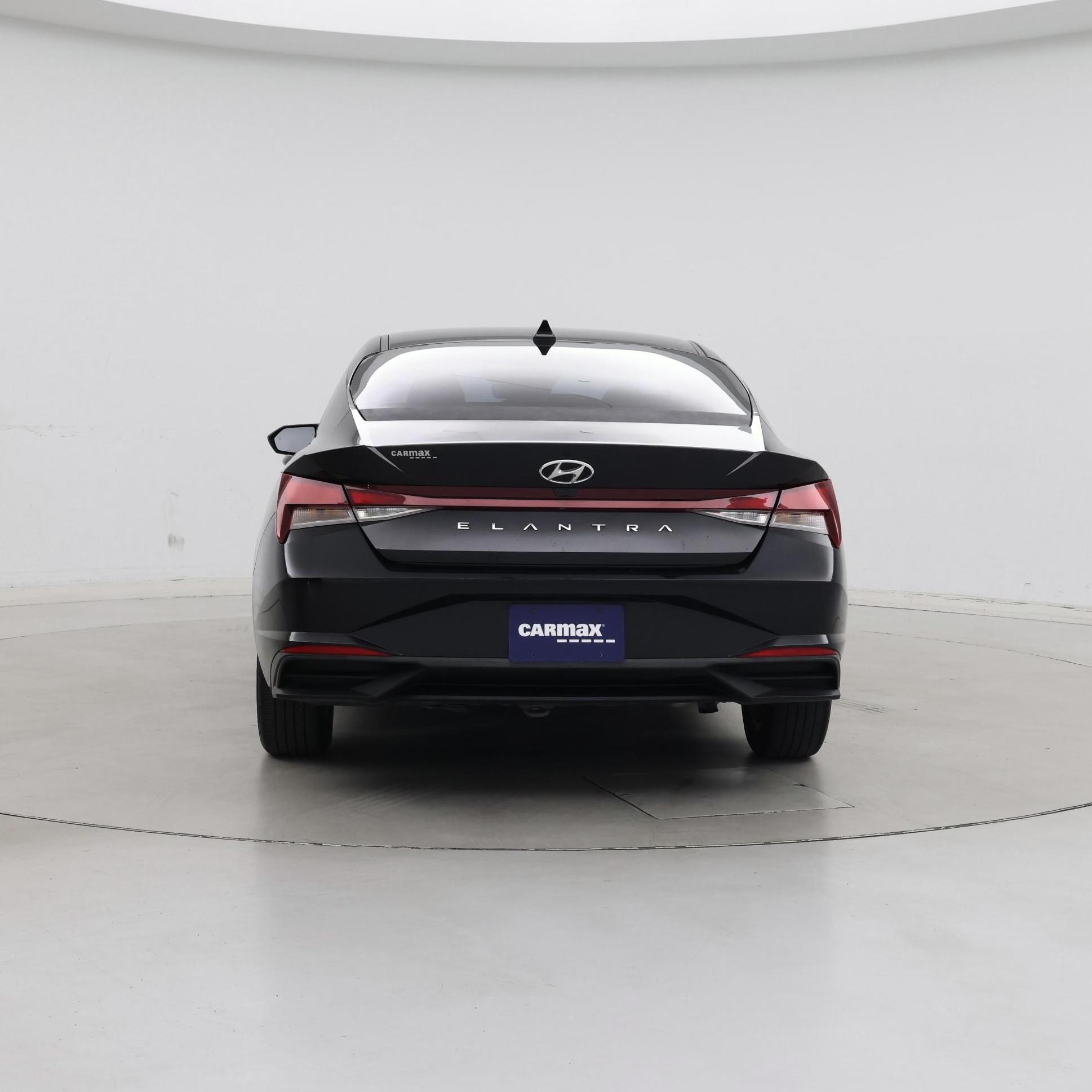 Thumbnail: 2022 Hyundai Elantra - 6
