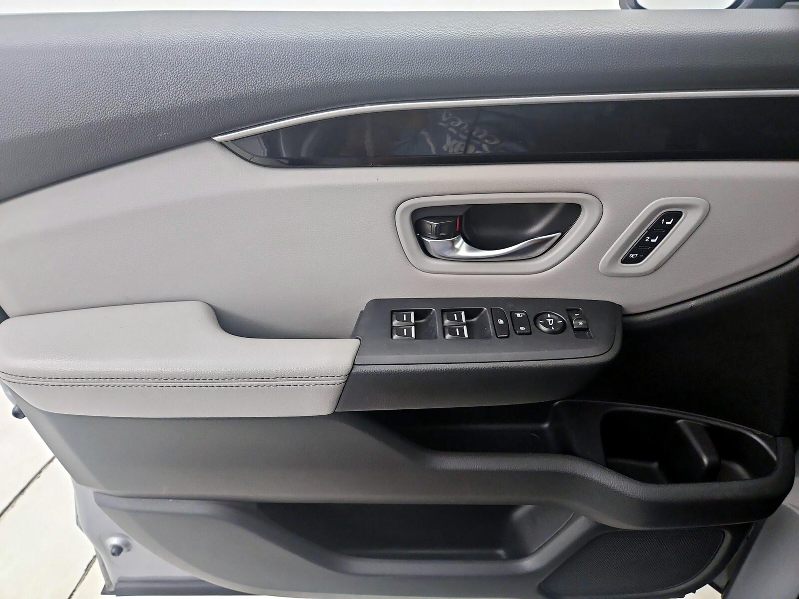2023 Honda Pilot Touring - Photo 11