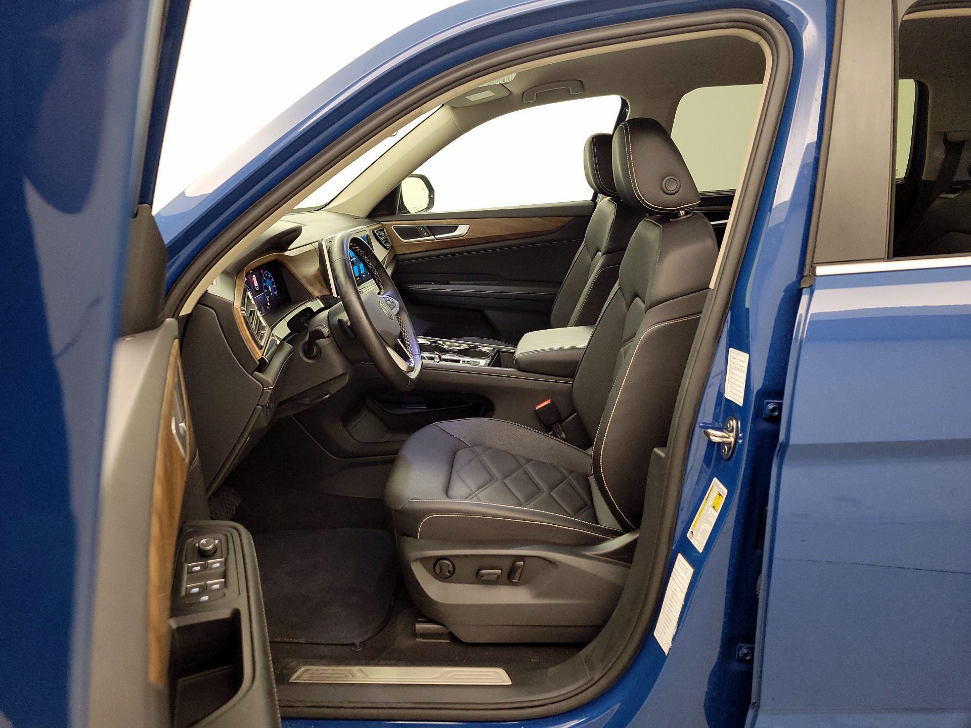 Thumbnail: 2025 Volkswagen Atlas - 11