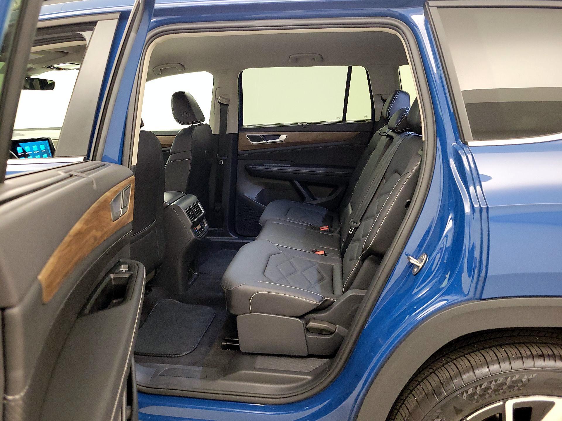 Thumbnail: 2025 Volkswagen Atlas - 19
