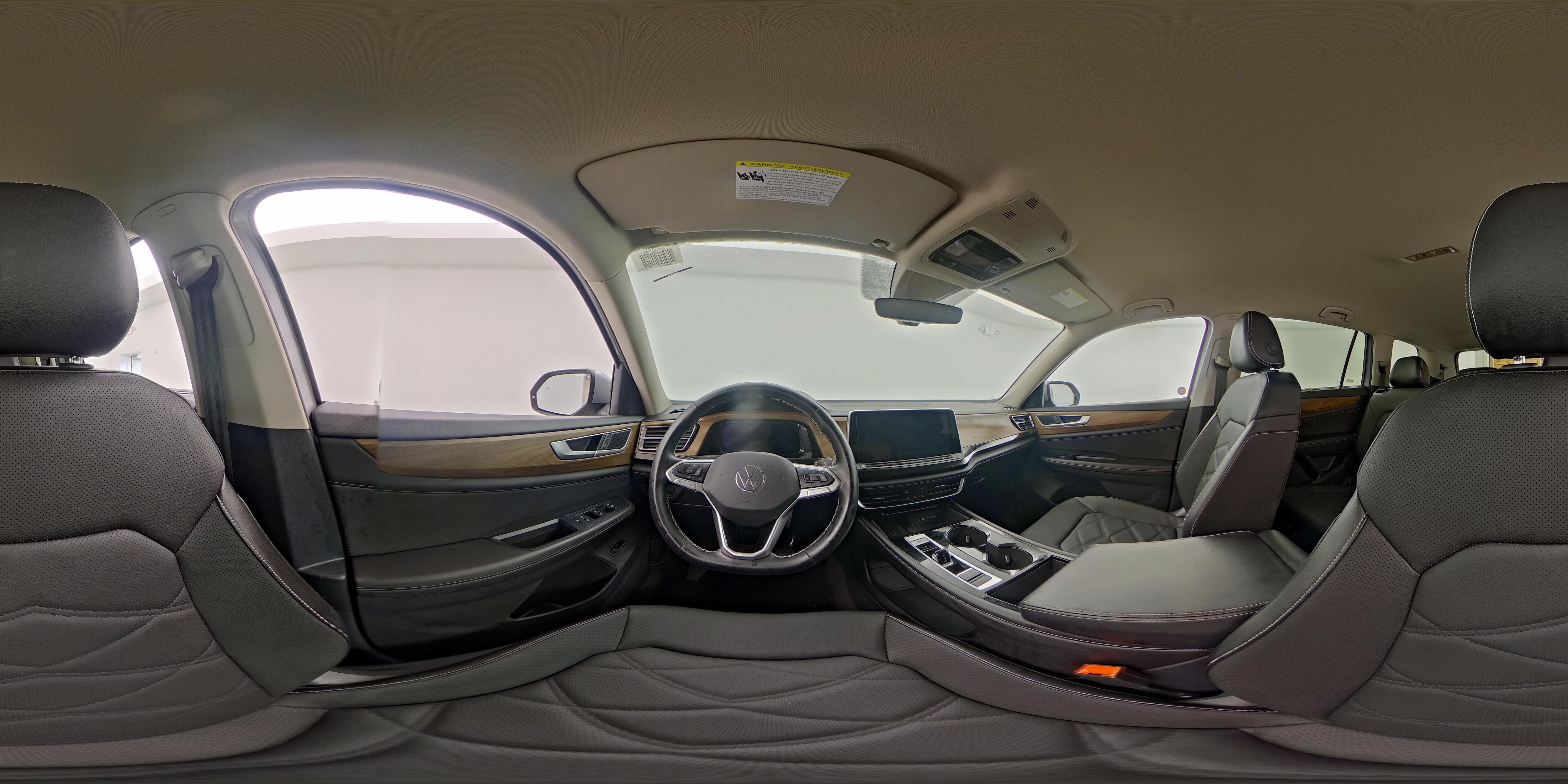 2025 Volkswagen Atlas SE w/Tech - Photo 28