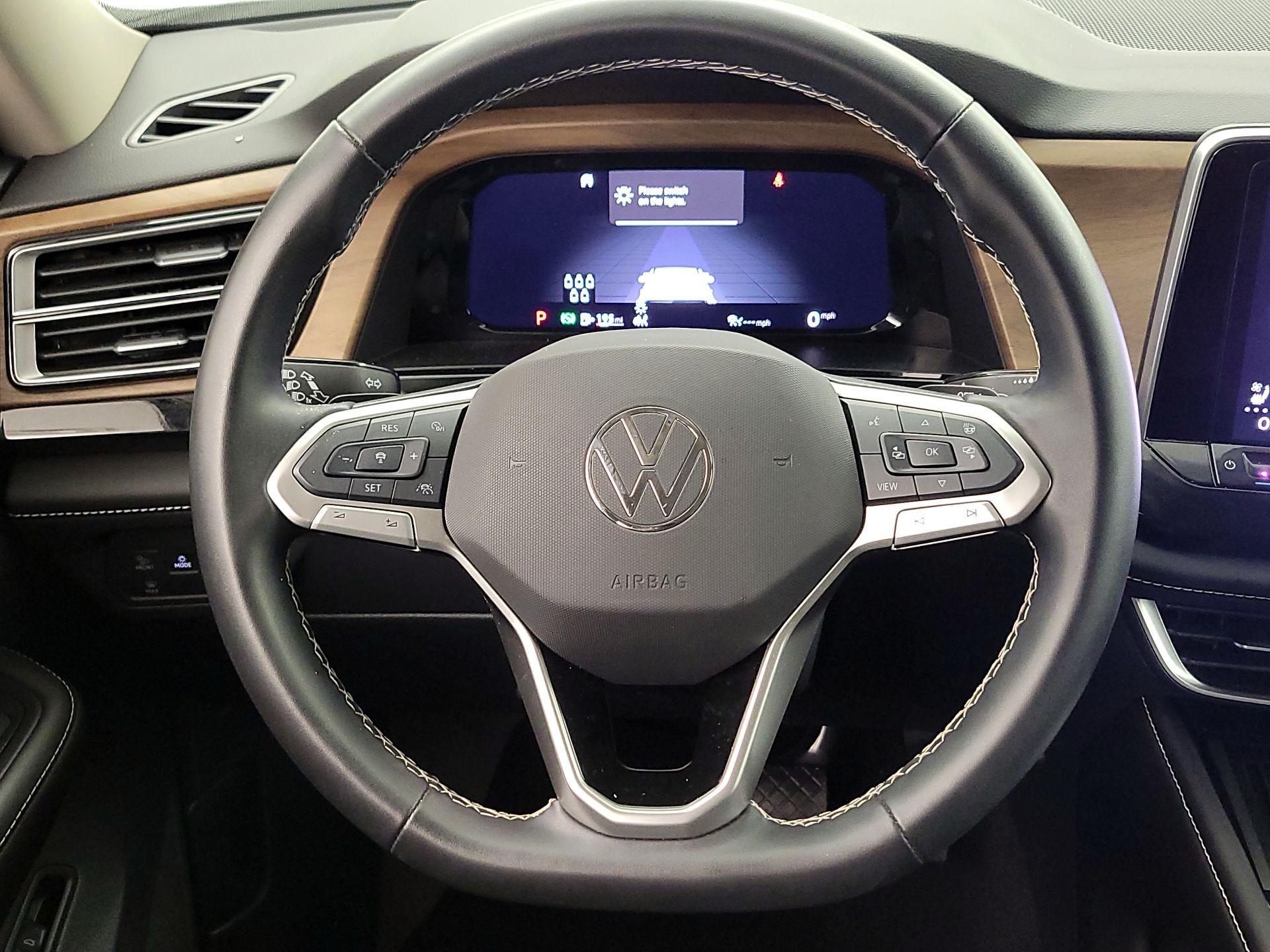 Thumbnail: 2025 Volkswagen Atlas - 10