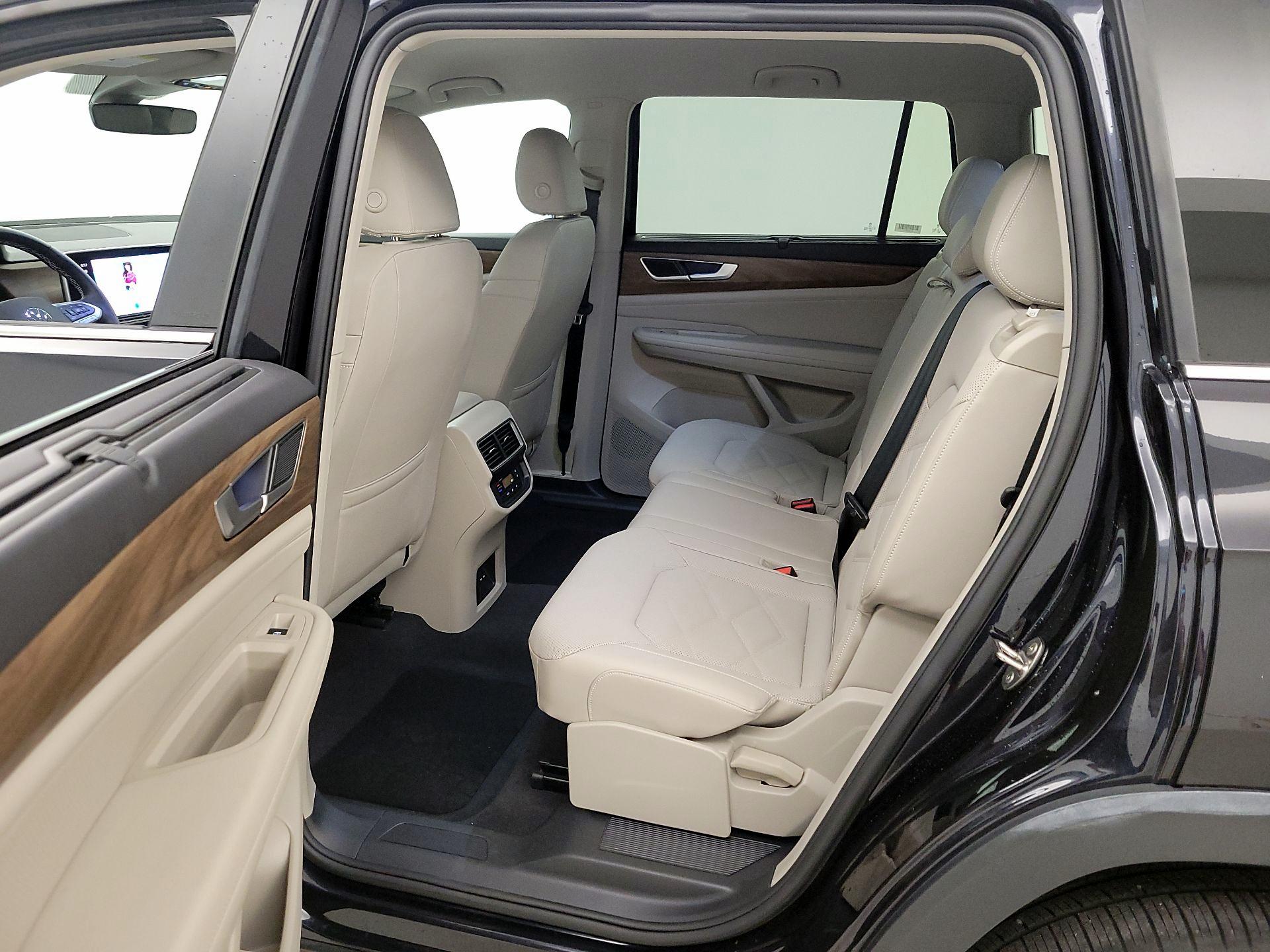 Thumbnail: 2025 Volkswagen Atlas - 19
