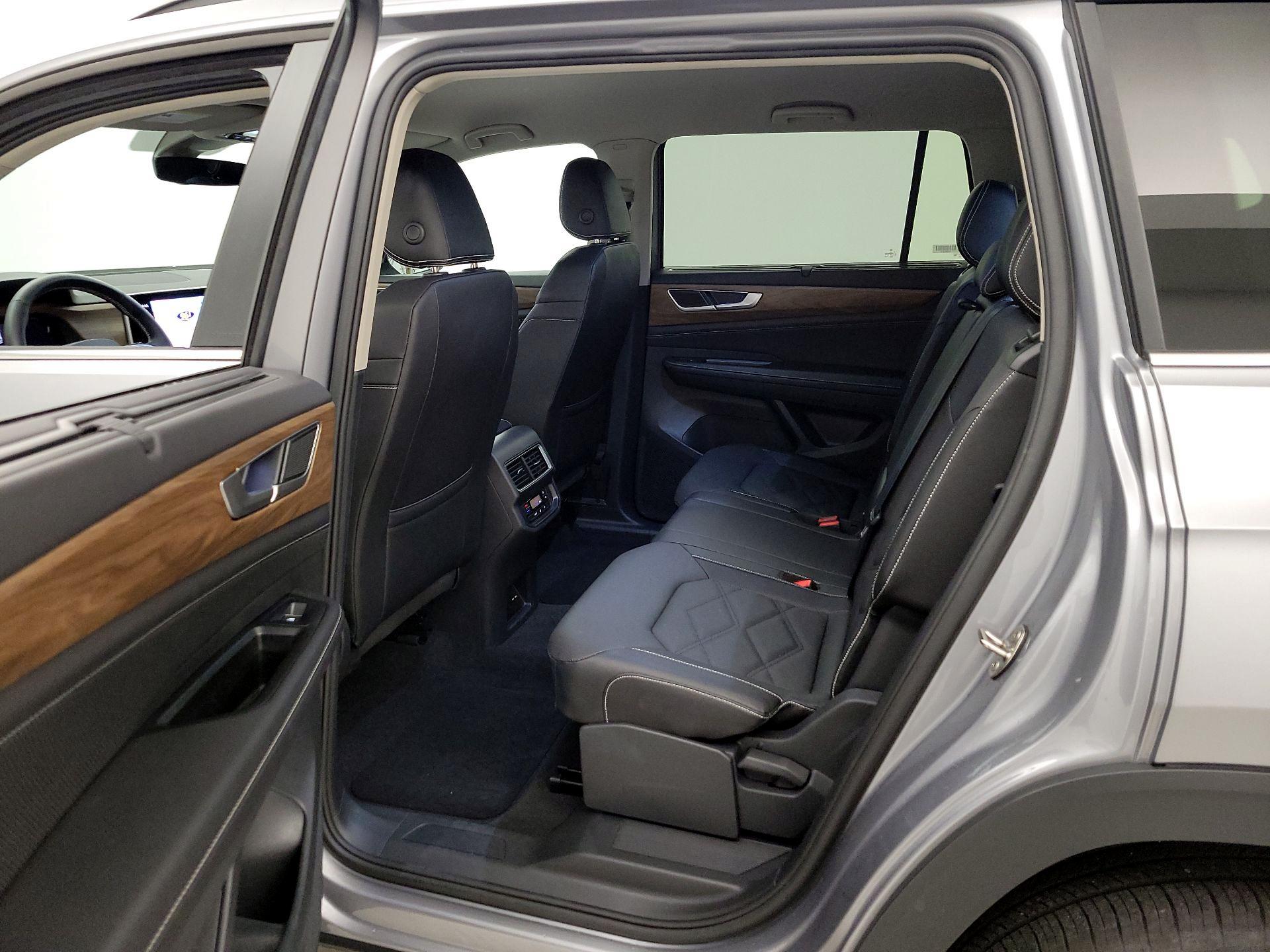 Thumbnail: 2025 Volkswagen Atlas - 19