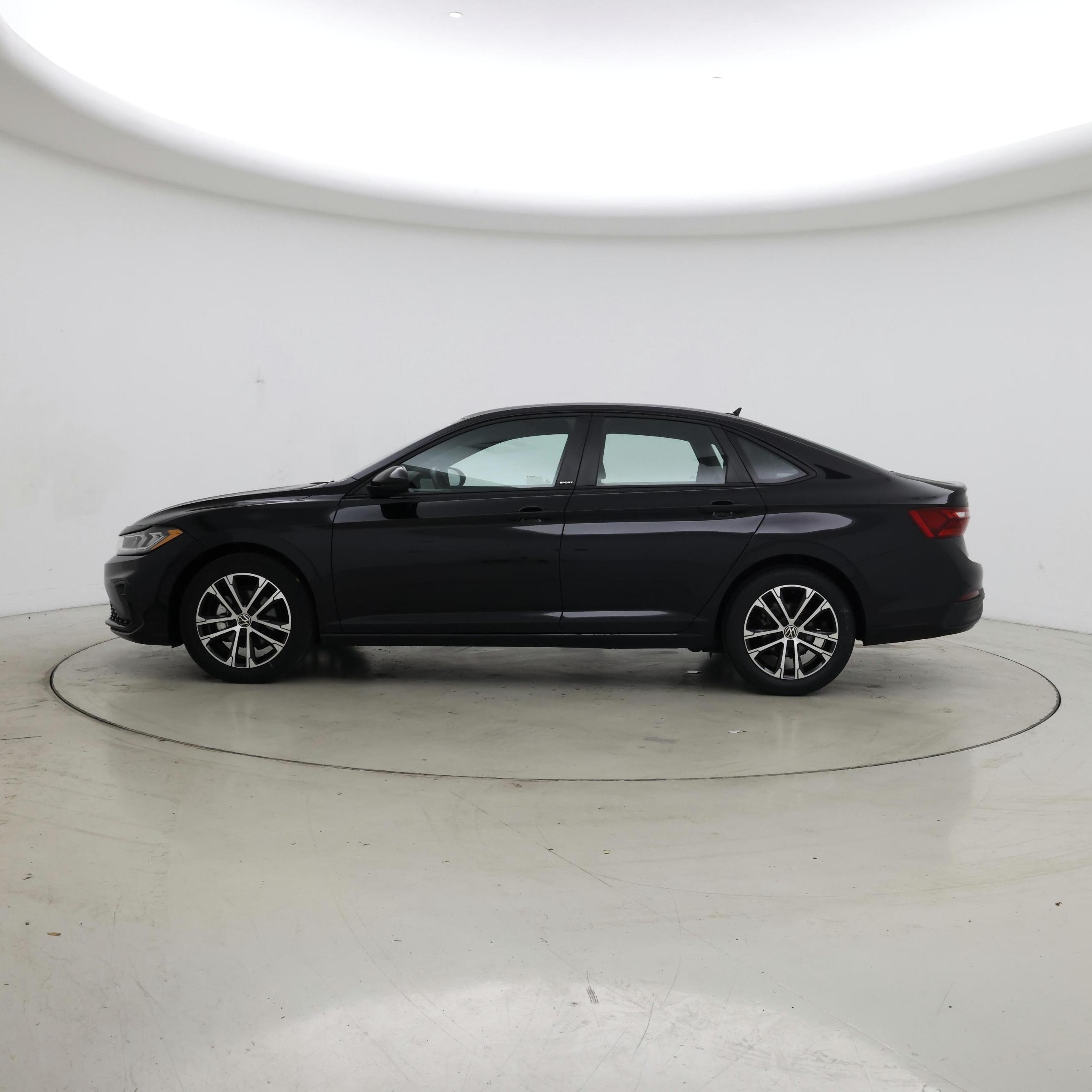 Thumbnail: 2025 Volkswagen Jetta - 3