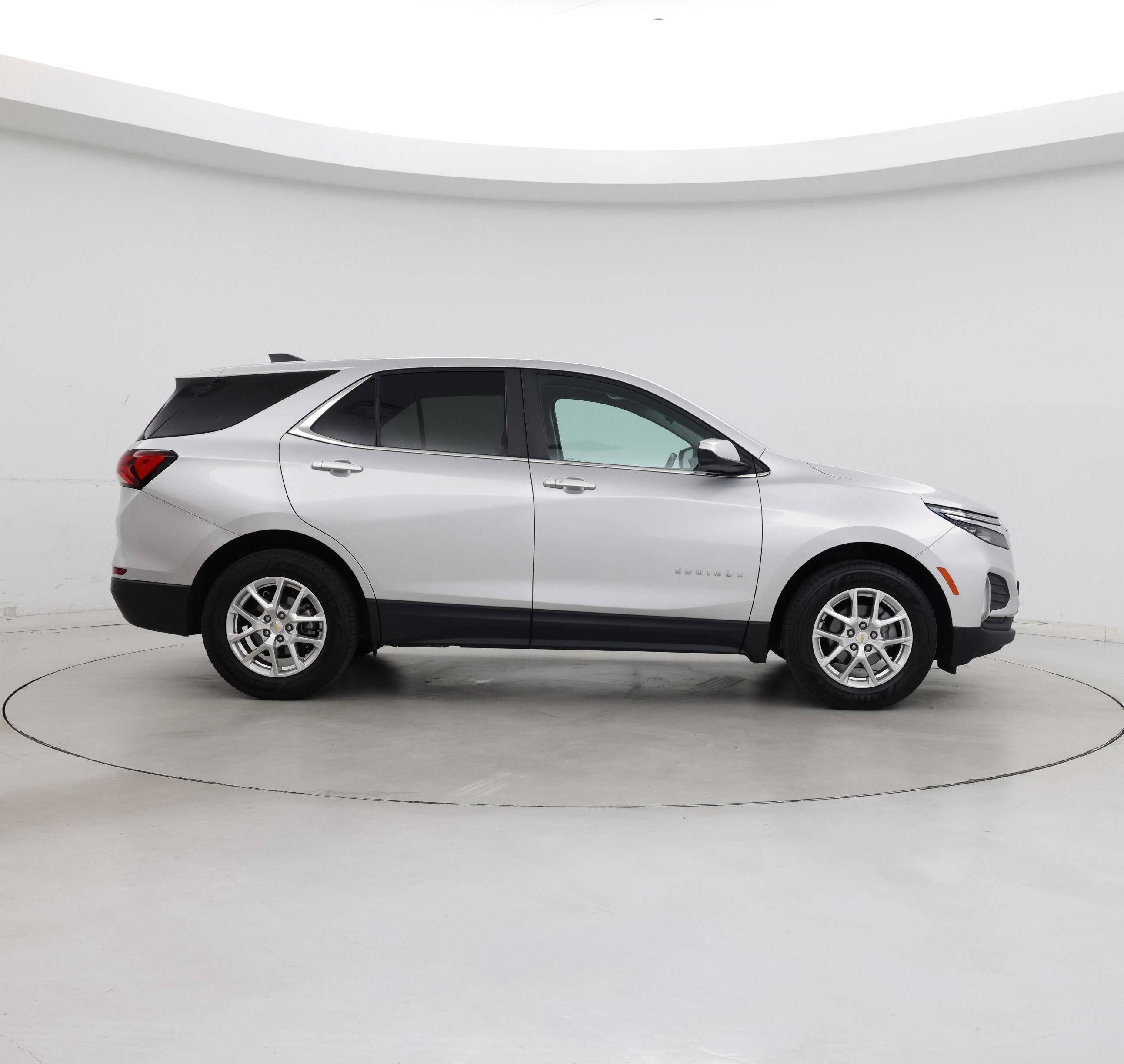 Thumbnail: 2022 Chevrolet Equinox - 7