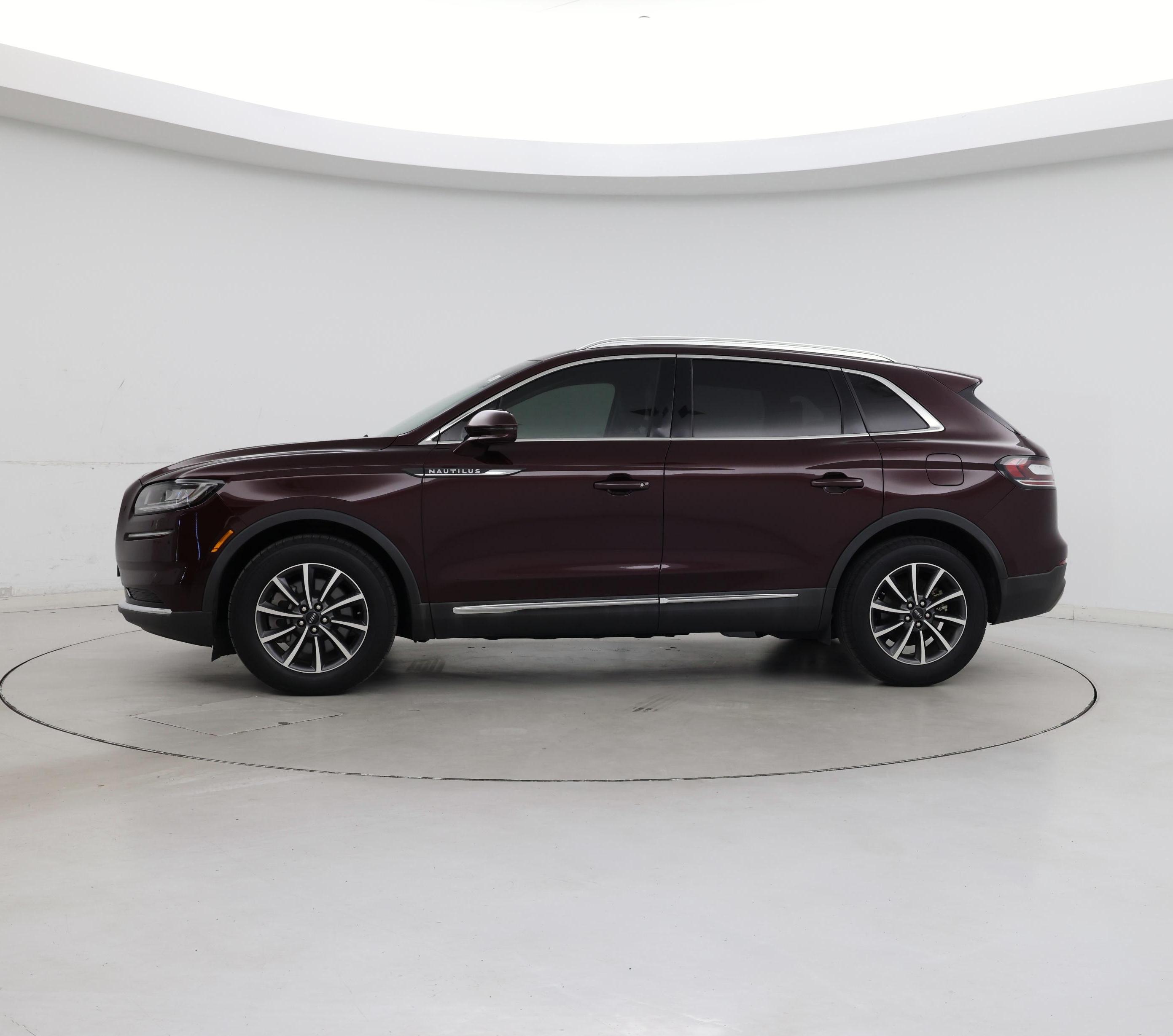 Thumbnail: 2022 Lincoln Nautilus - 3
