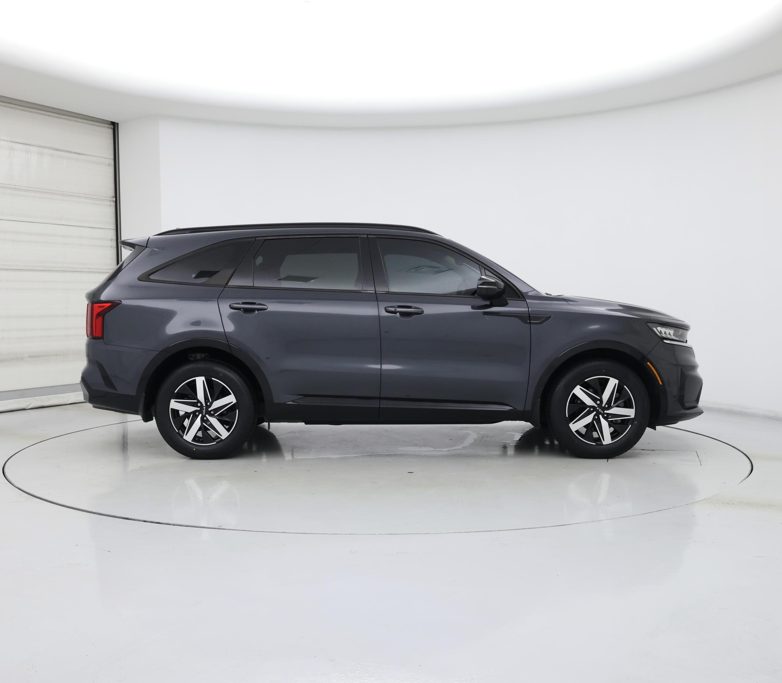 Thumbnail: 2023 Kia Sorento - 7