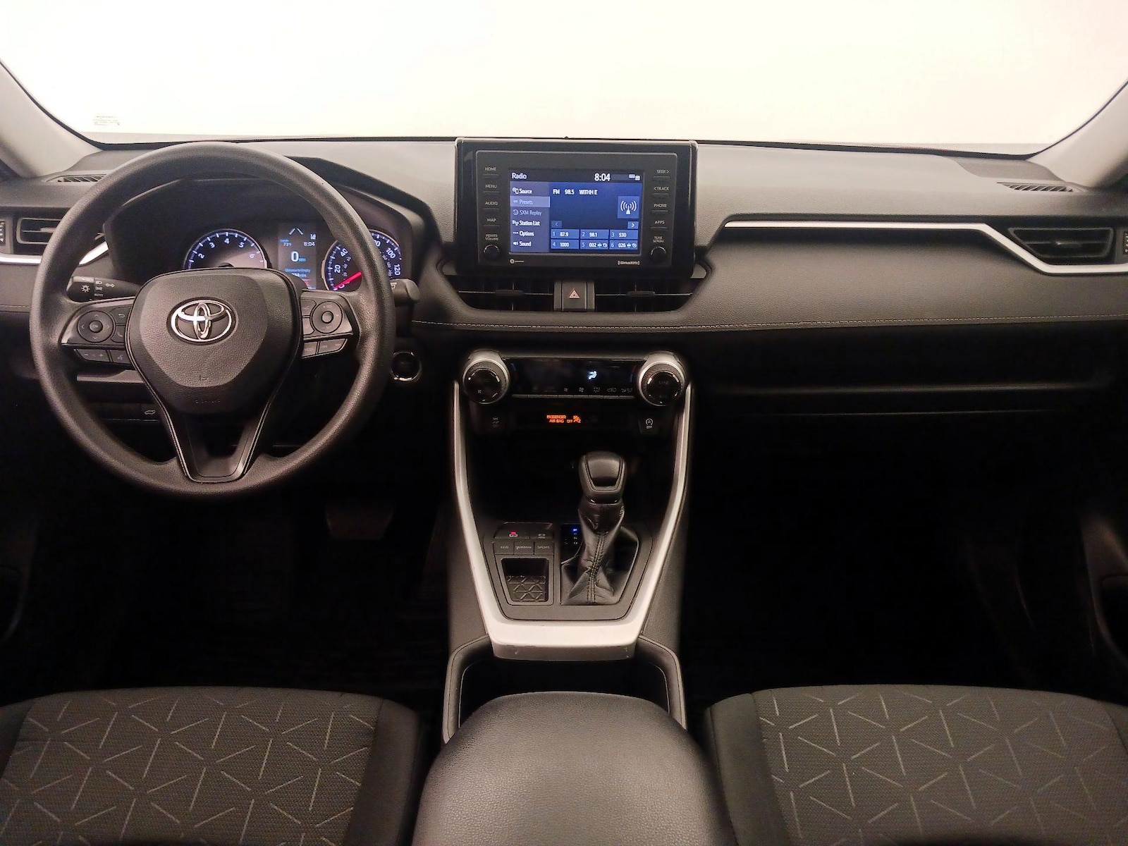 2022 Toyota RAV4 XLE - Photo 10