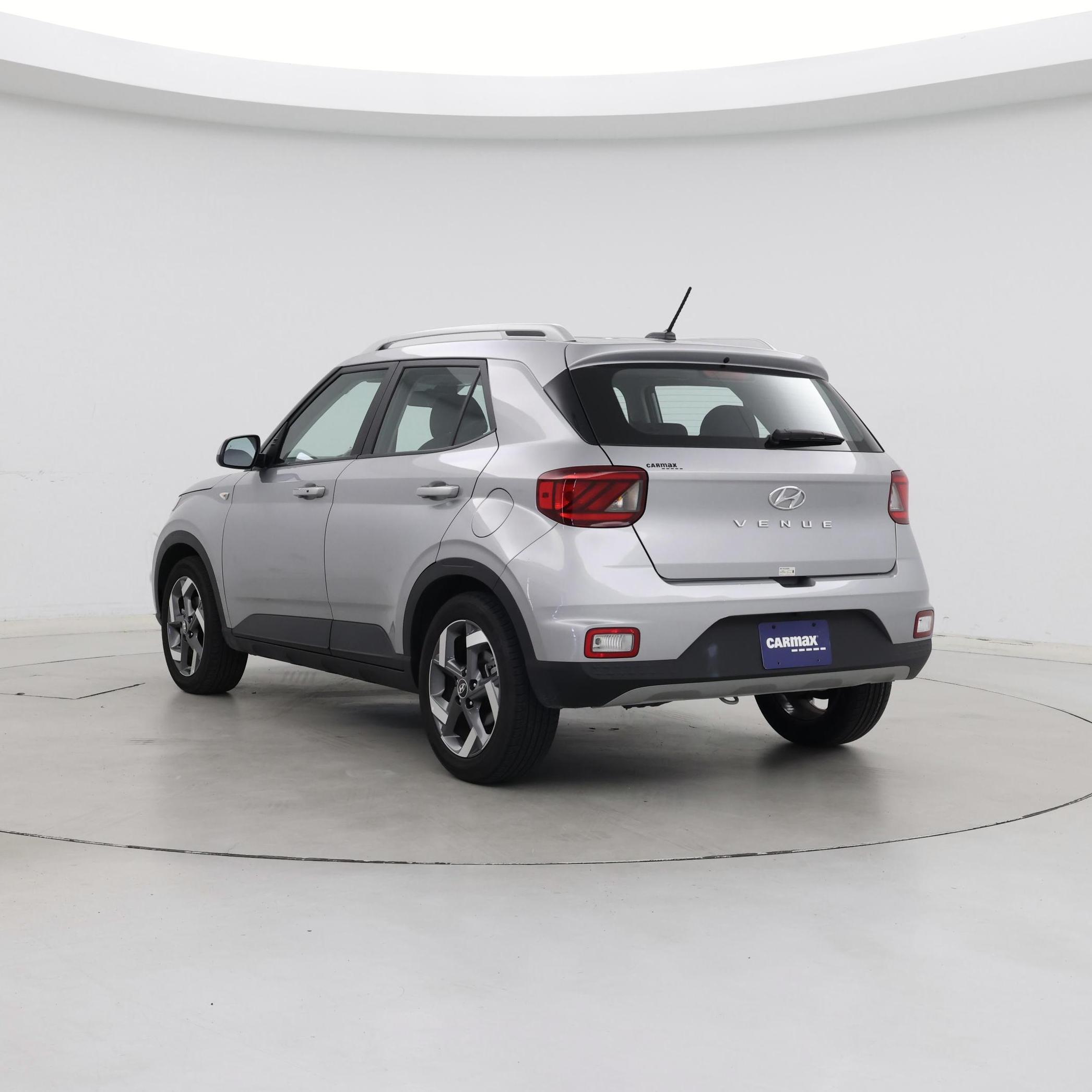 Thumbnail: 2025 Hyundai Venue - 2
