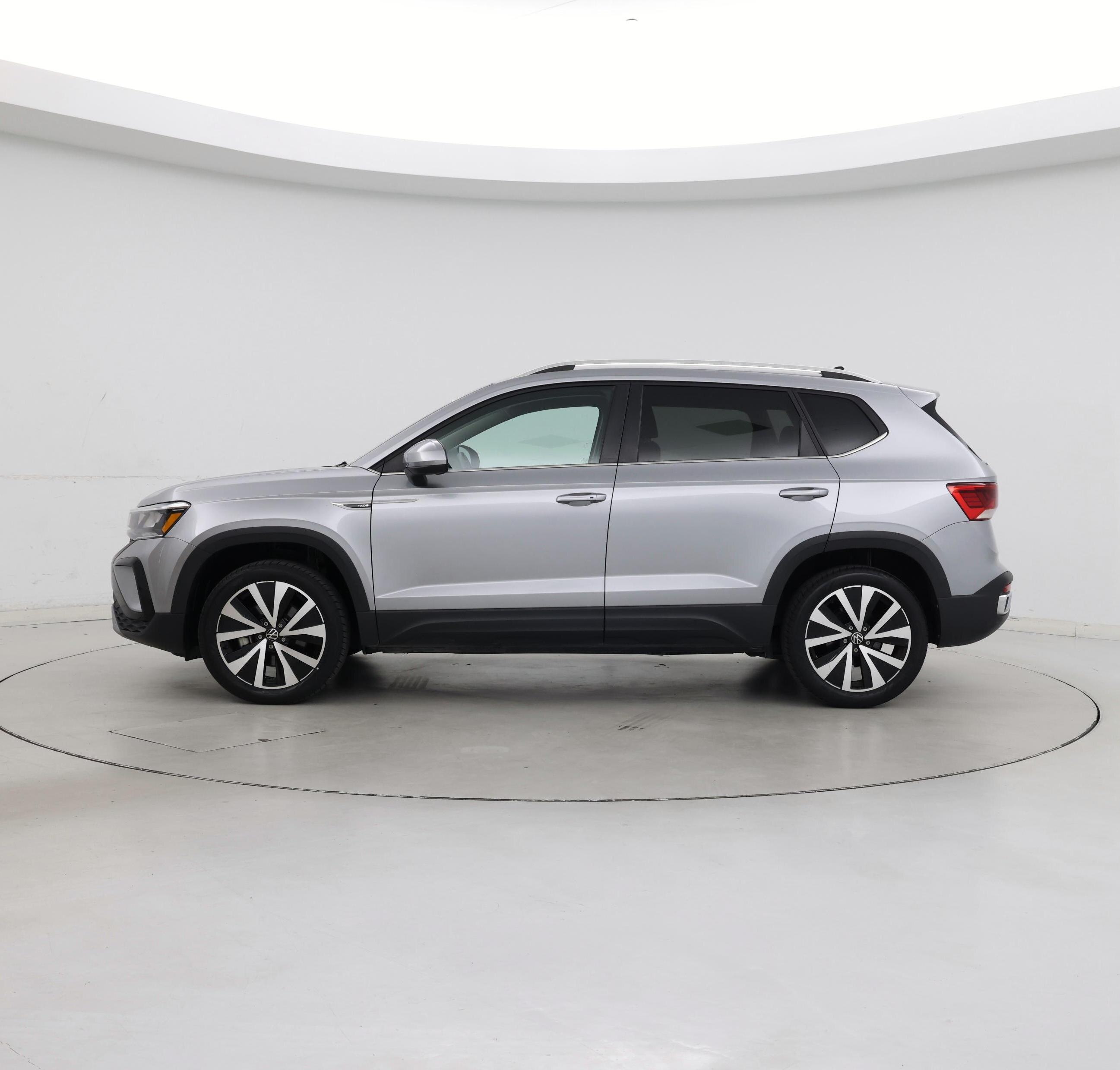 Thumbnail: 2024 Volkswagen Taos - 3