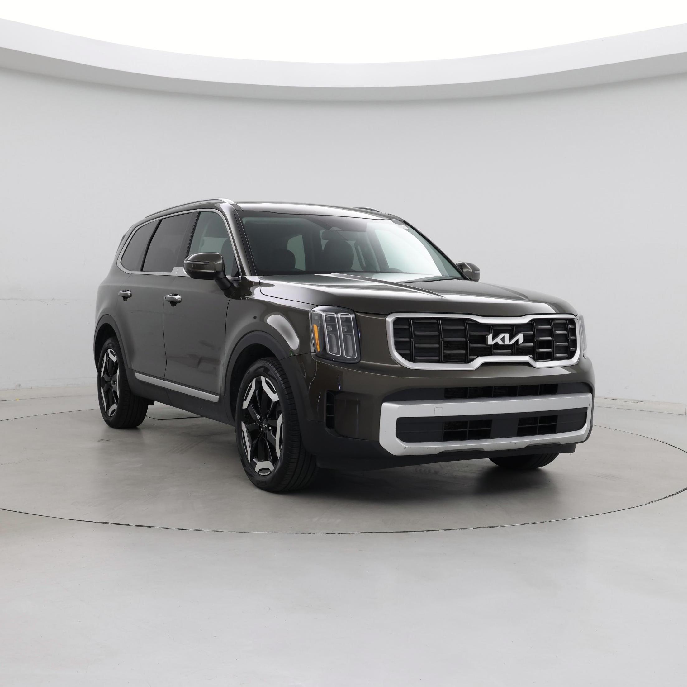 Green 2025 Kia Telluride S AWD SUV / Crossover All-Wheel Drive Automatic