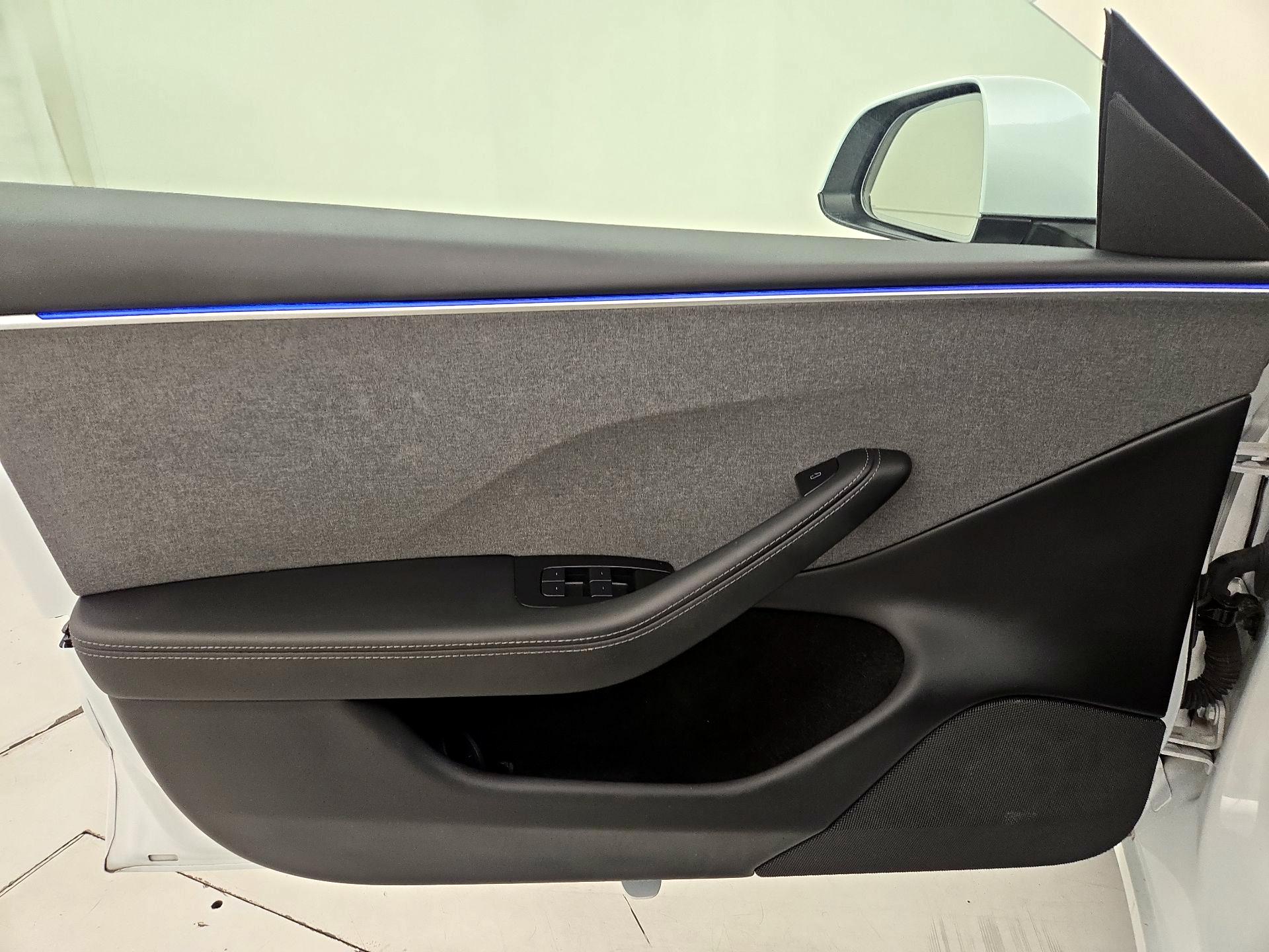 Thumbnail: 2024 Tesla Model 3 - 12