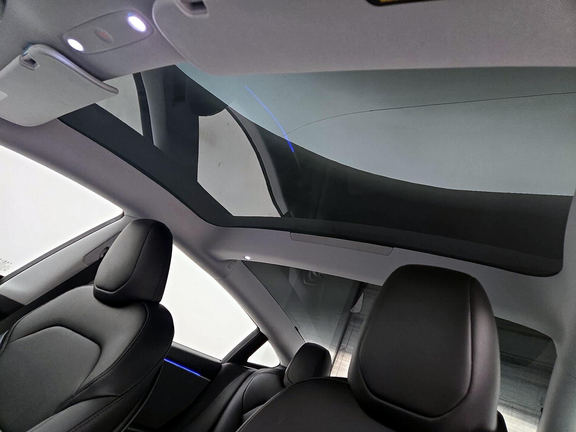 Thumbnail: 2024 Tesla Model 3 - 19