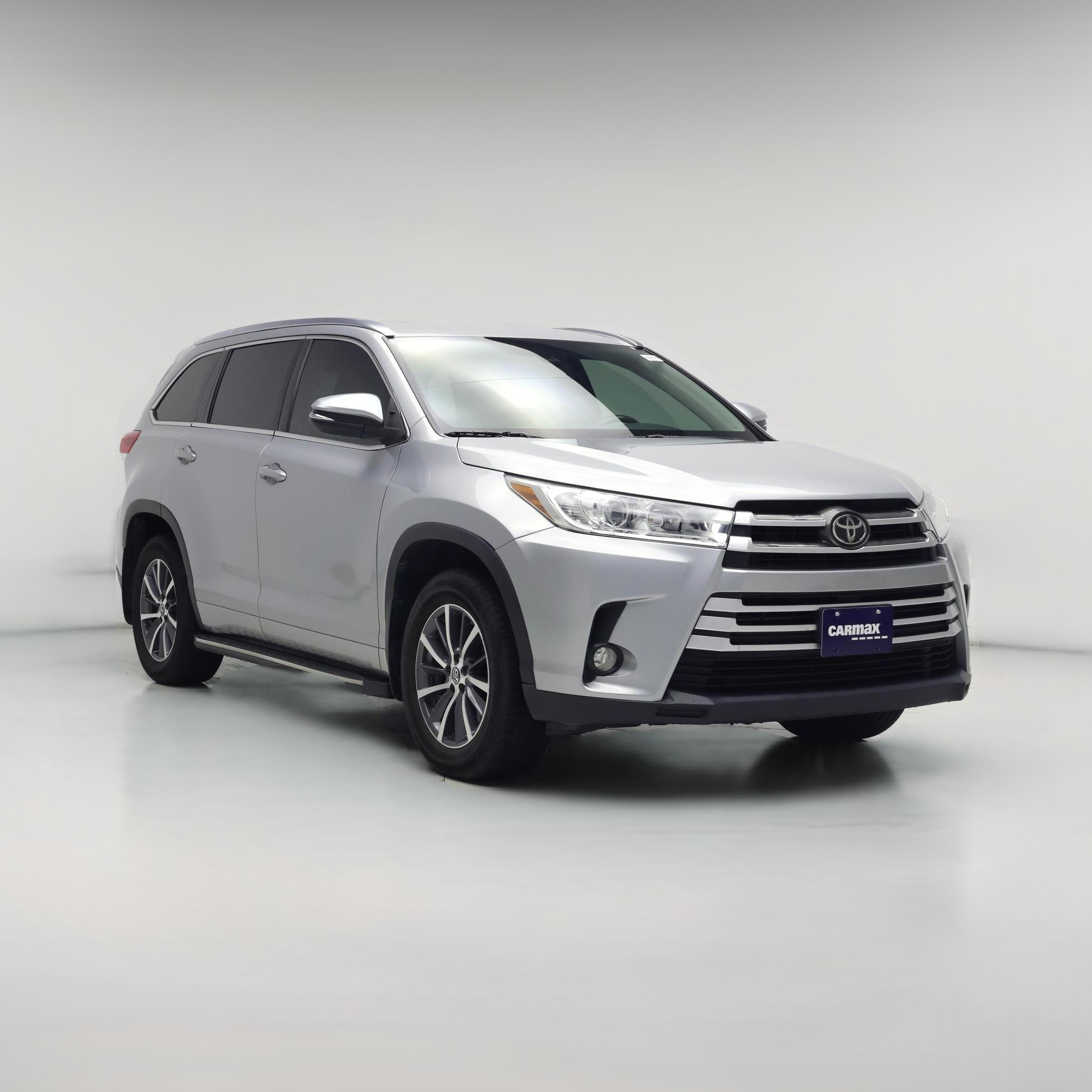 Thumbnail: 2017 Toyota Highlander - 1
