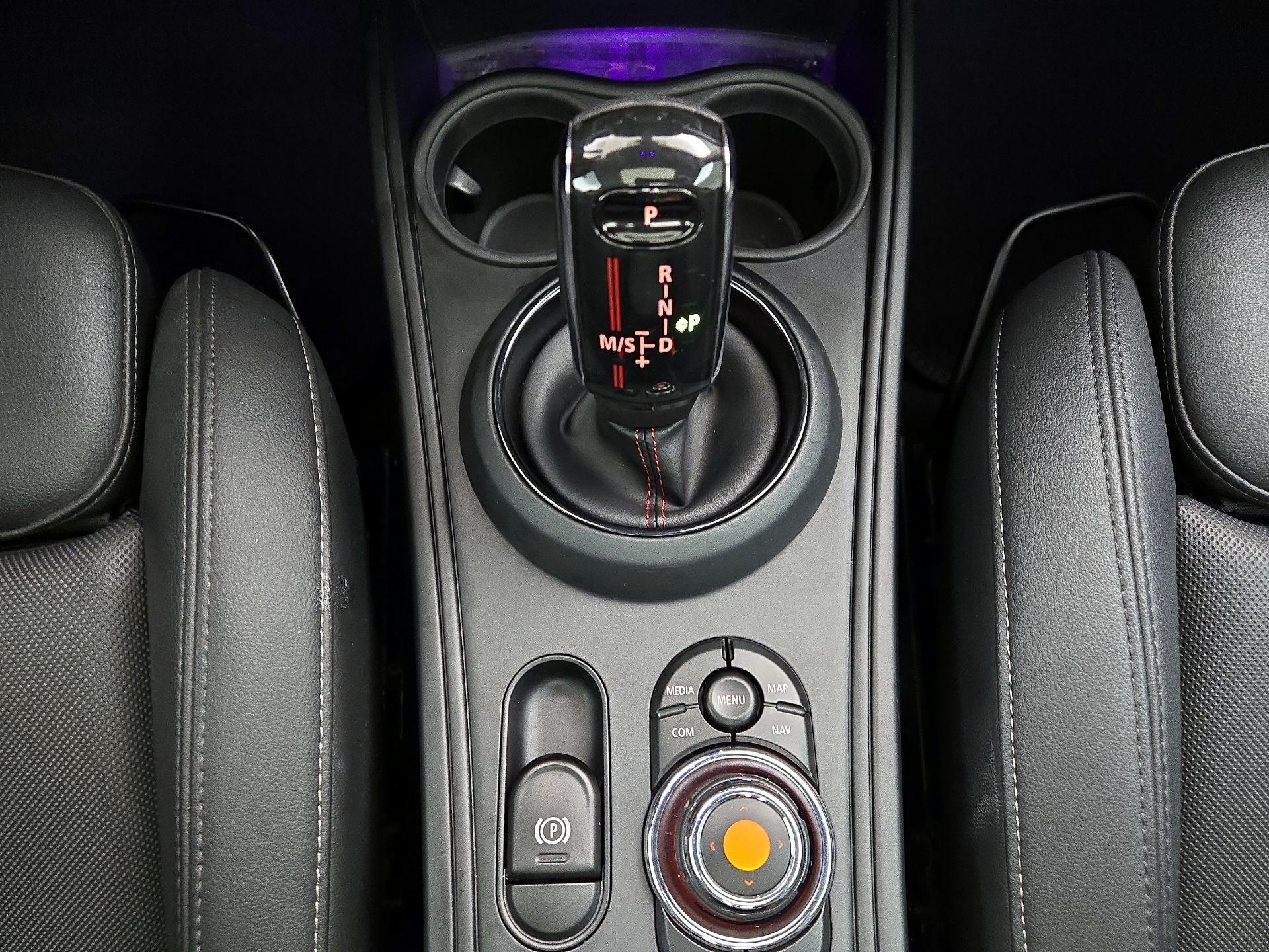 Thumbnail: 2020 MINI Cooper Countryman - 18