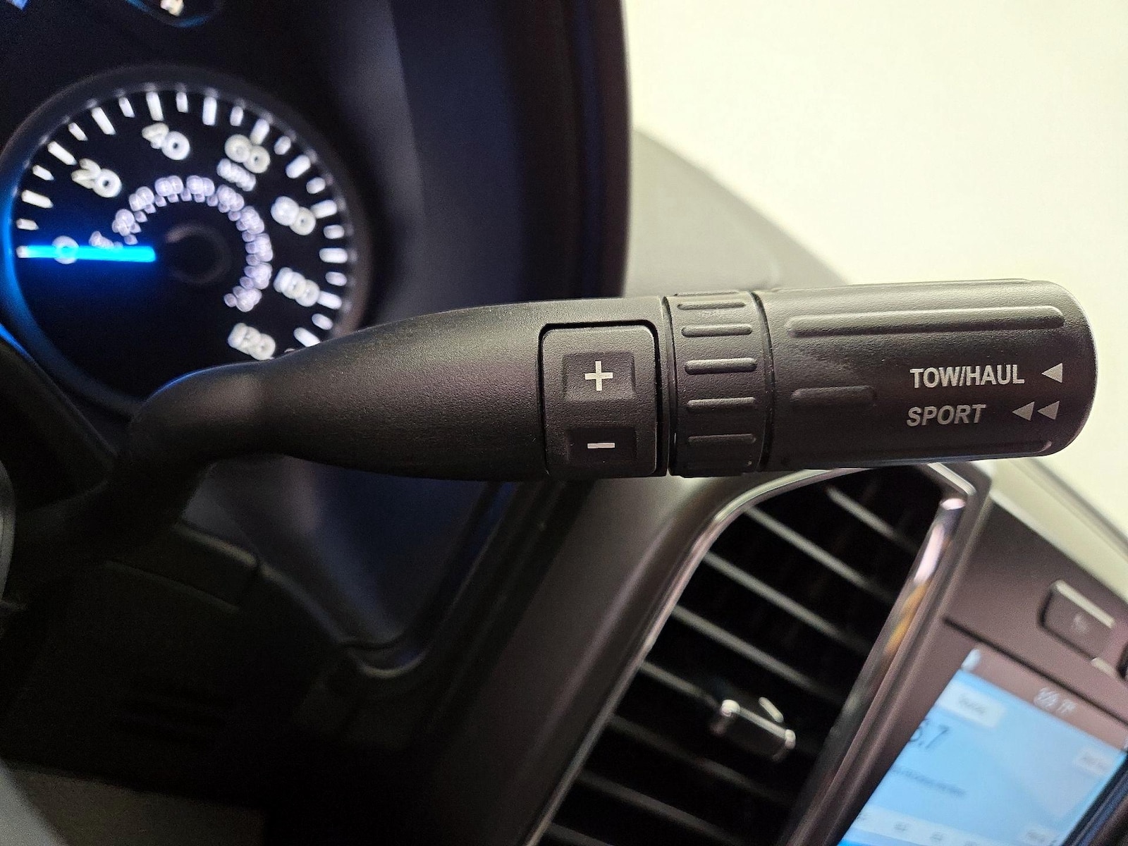 2016 Ford F-150 XLT - Photo 18