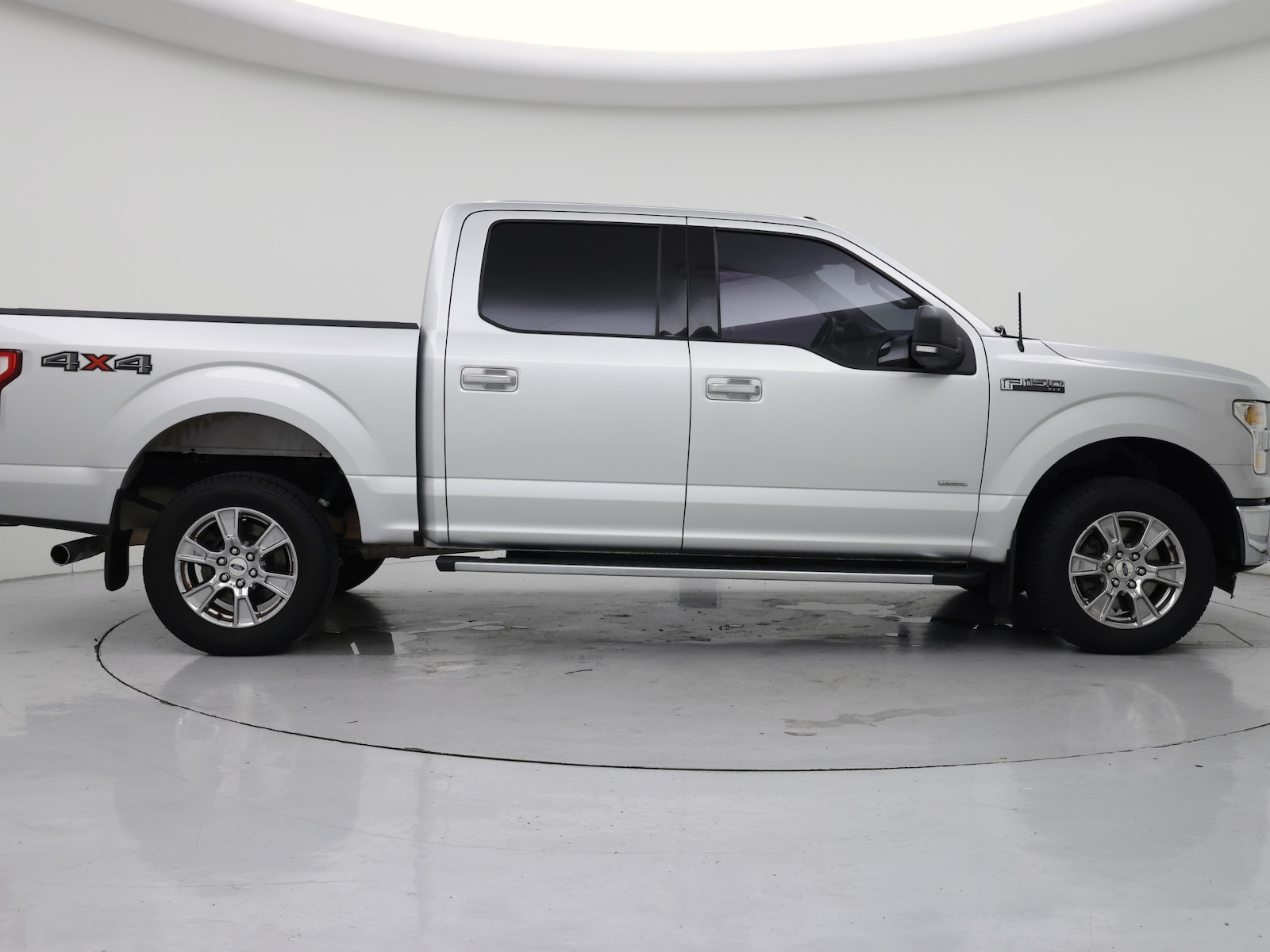 2016 Ford F-150 XLT - Photo 8