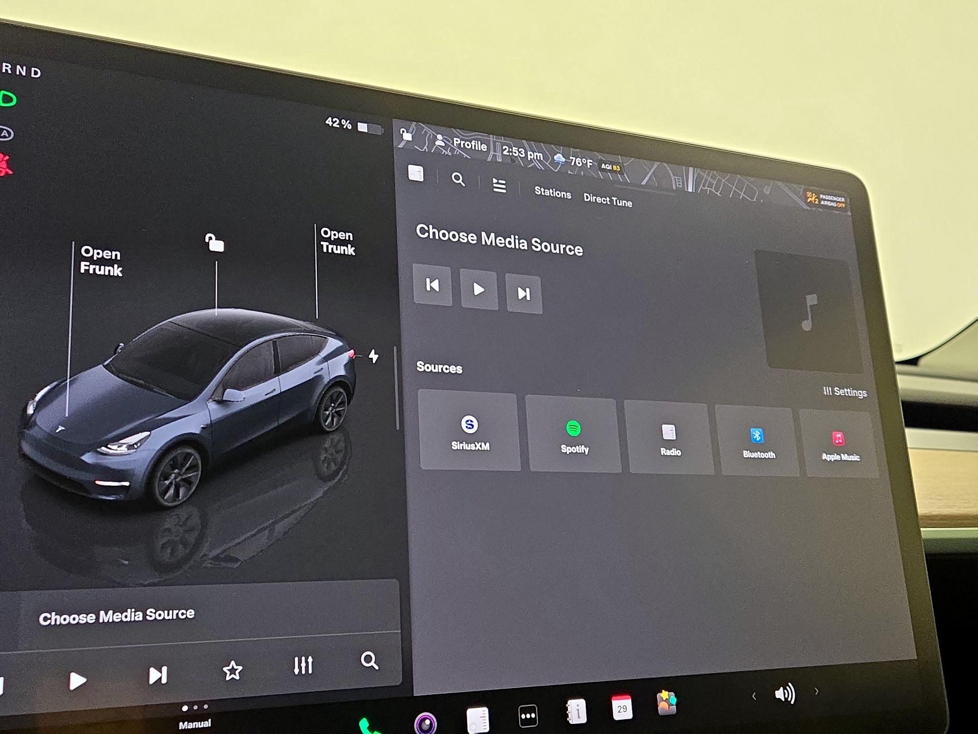 Thumbnail: 2023 Tesla Model Y - 15