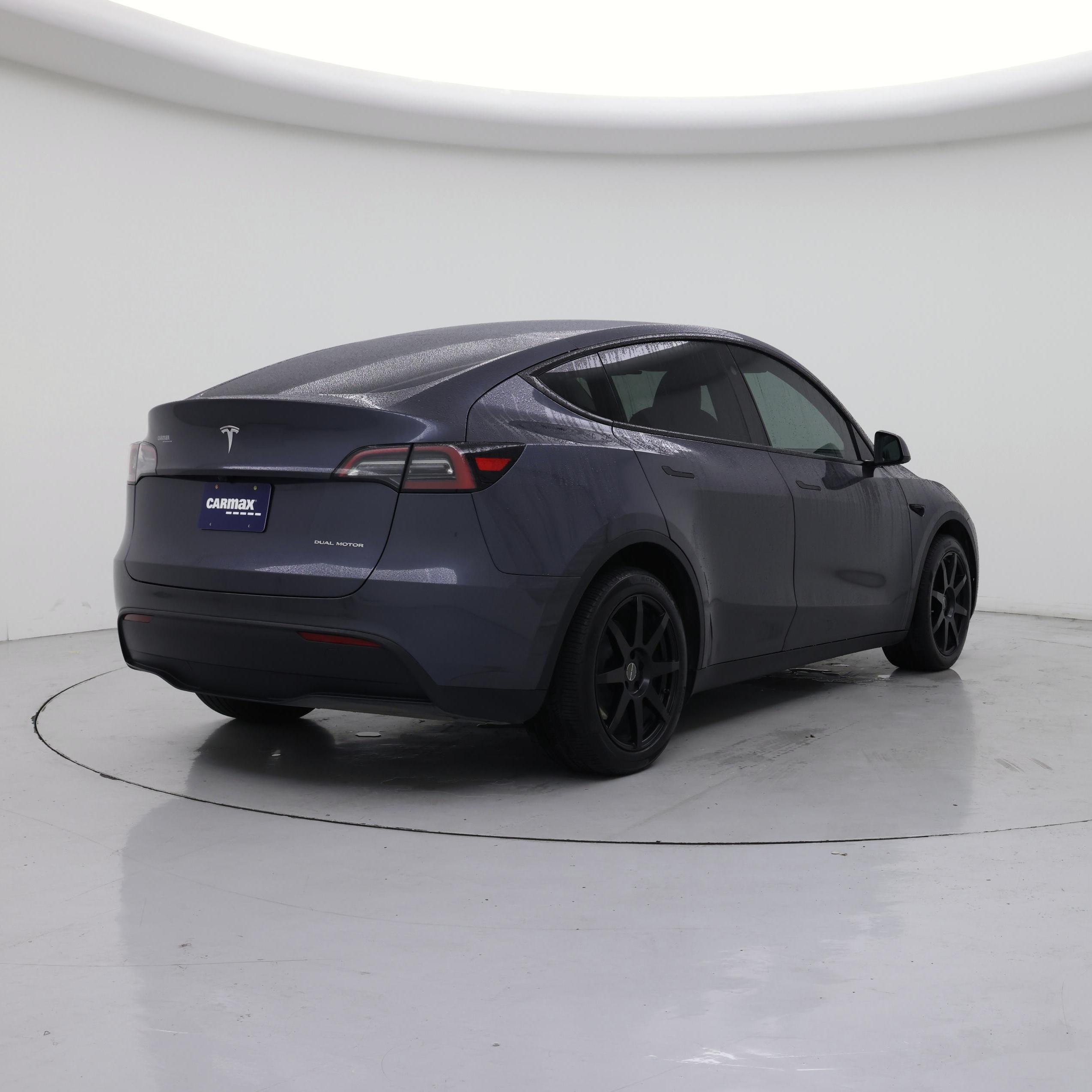 Thumbnail: 2023 Tesla Model Y - 8