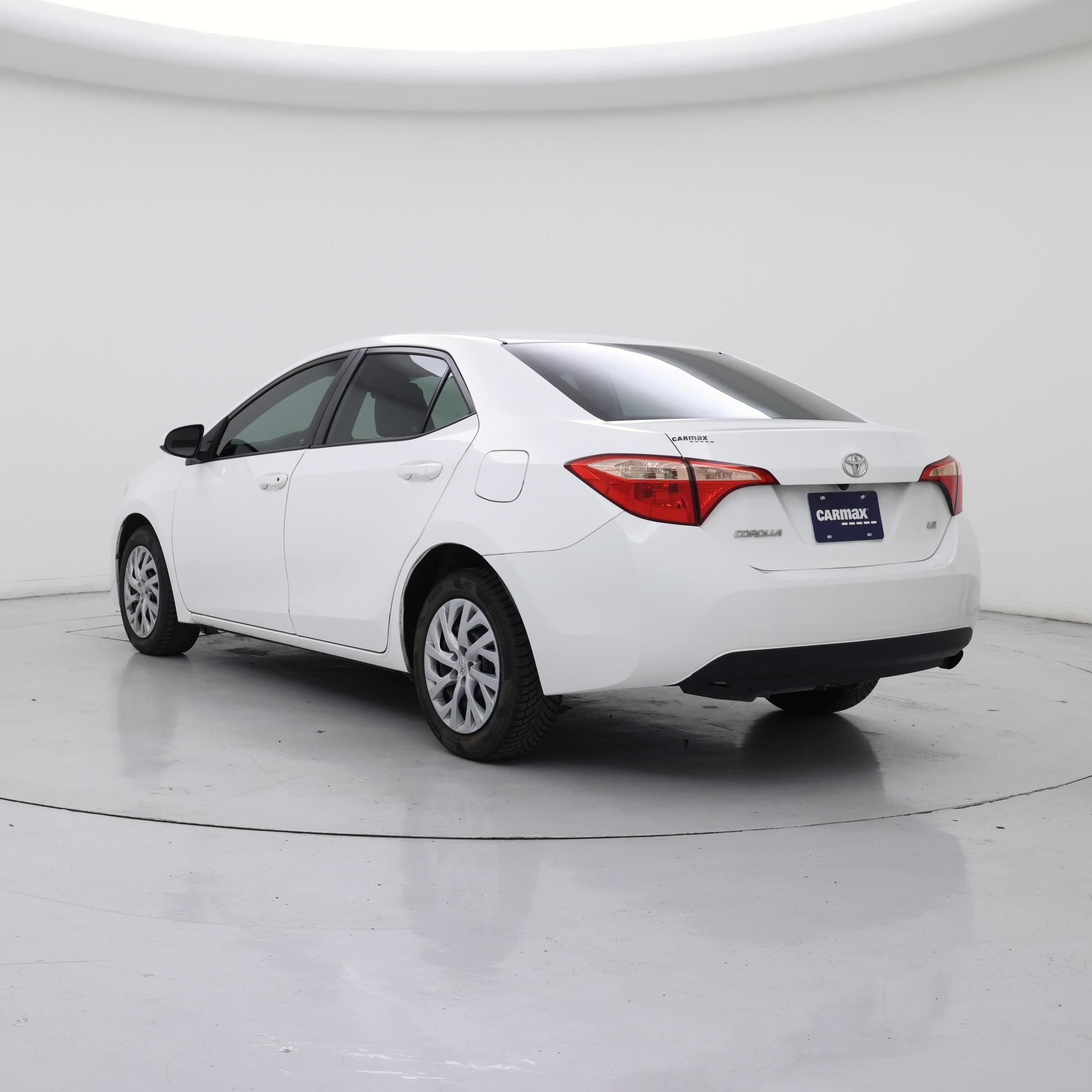 Thumbnail: 2017 Toyota Corolla - 2