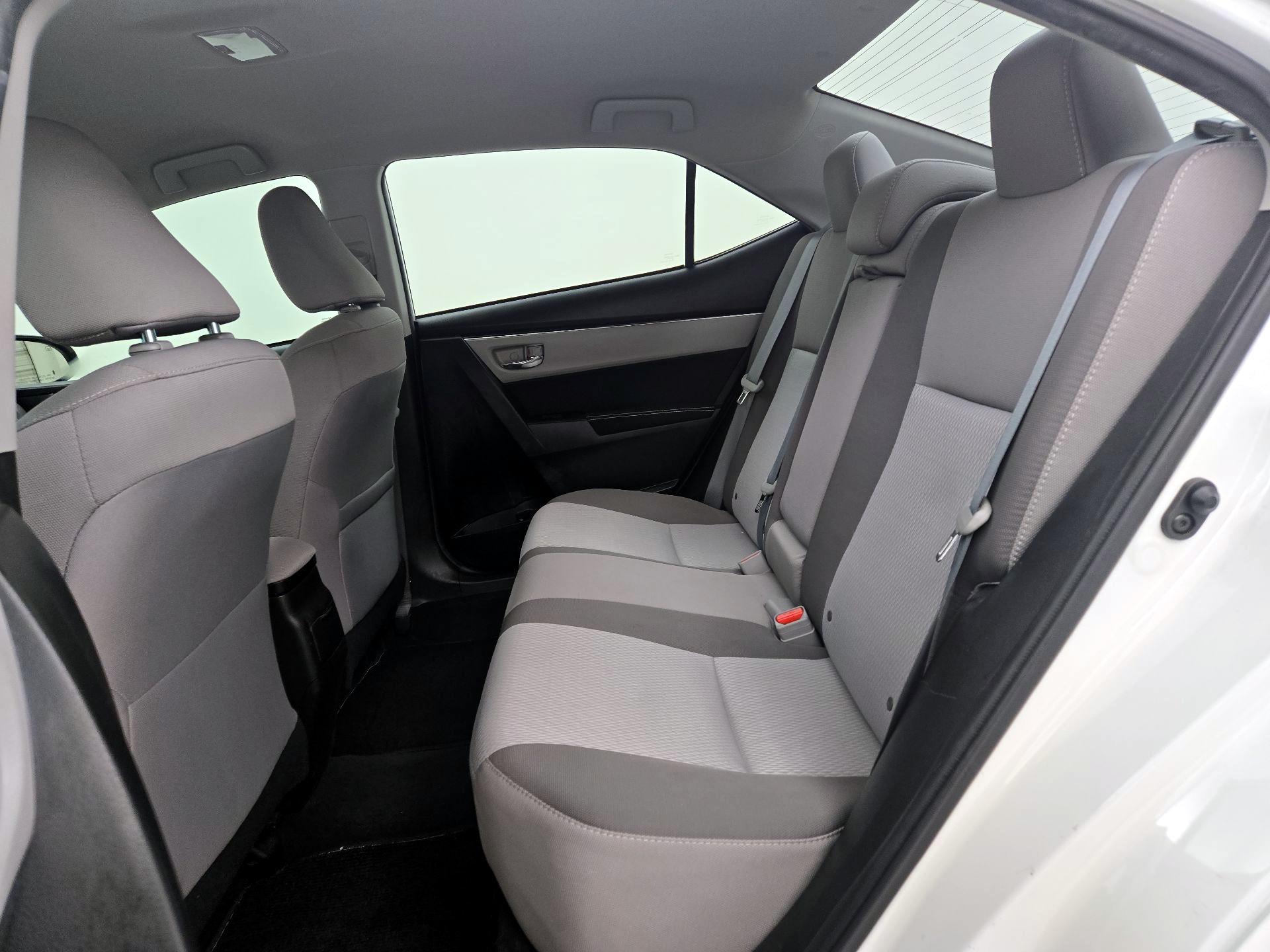 Thumbnail: 2017 Toyota Corolla - 19