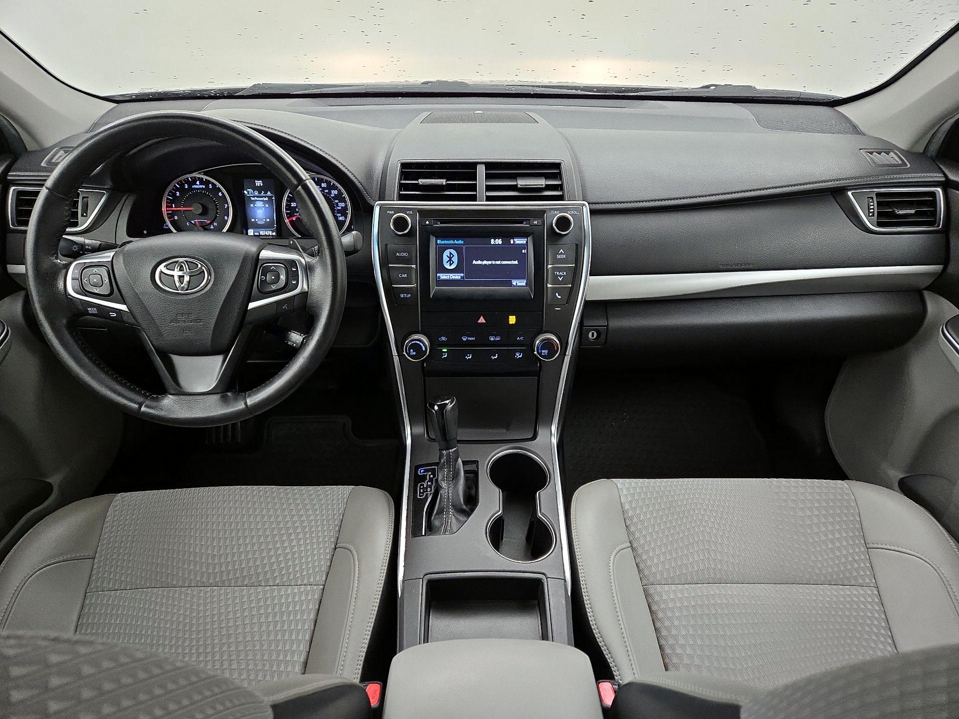 Thumbnail: 2015 Toyota Camry - 9