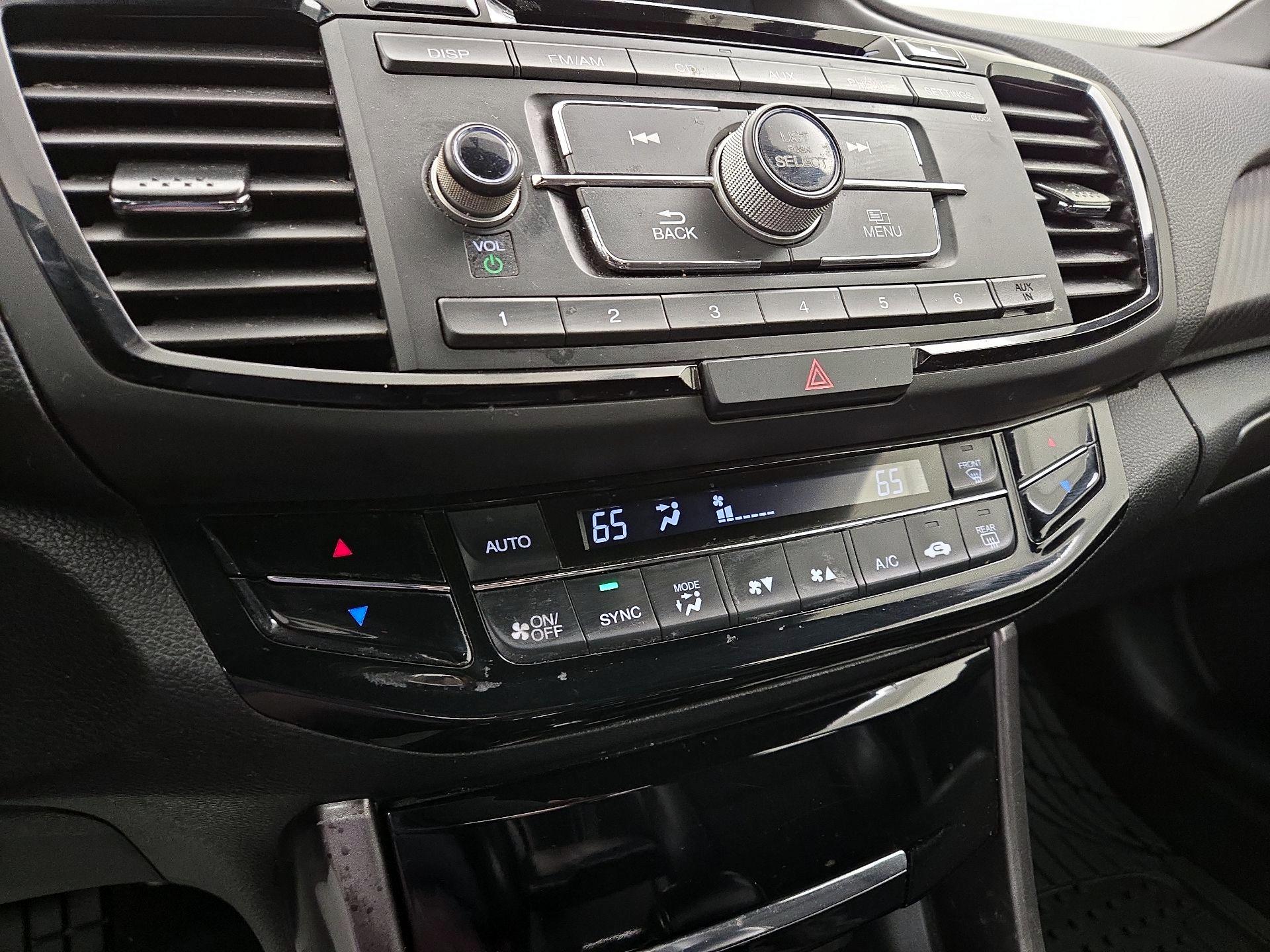 Thumbnail: 2016 Honda Accord - 16