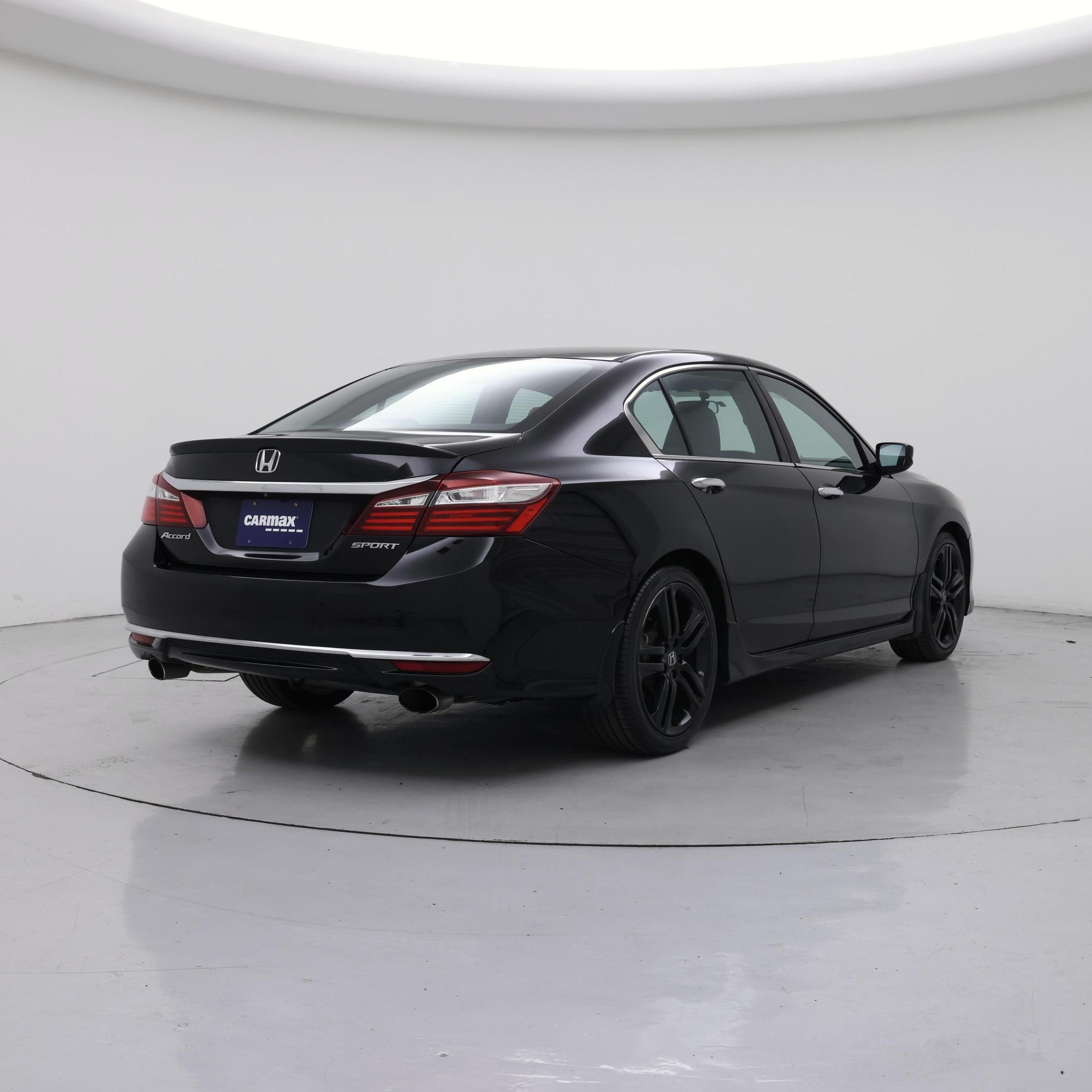 Thumbnail: 2016 Honda Accord - 8