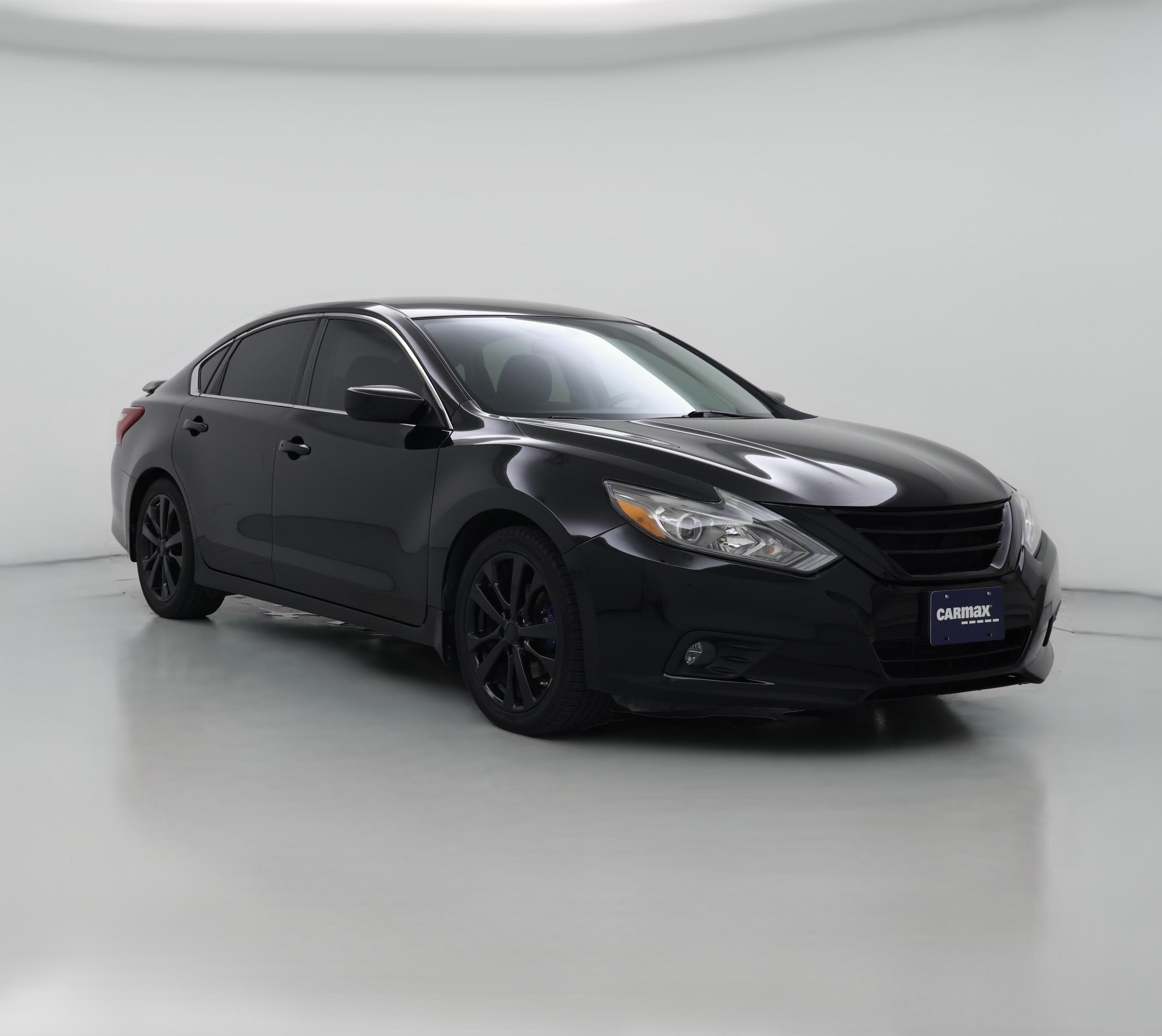 Thumbnail: 2018 Nissan Altima - 1