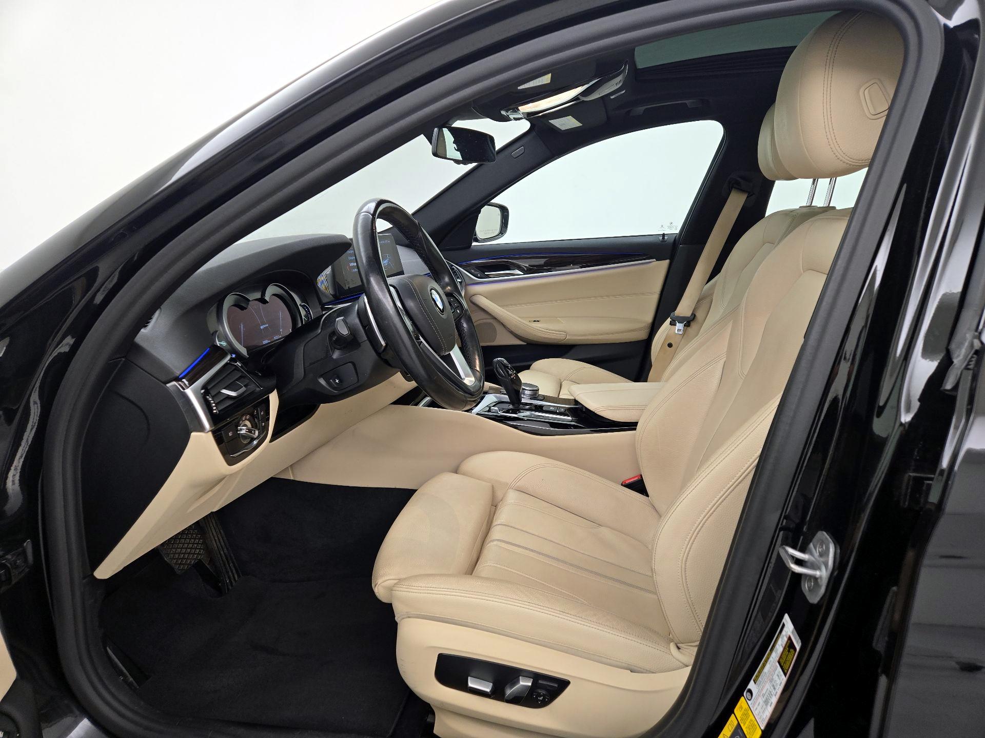 Thumbnail: 2018 BMW 5 Series - 11